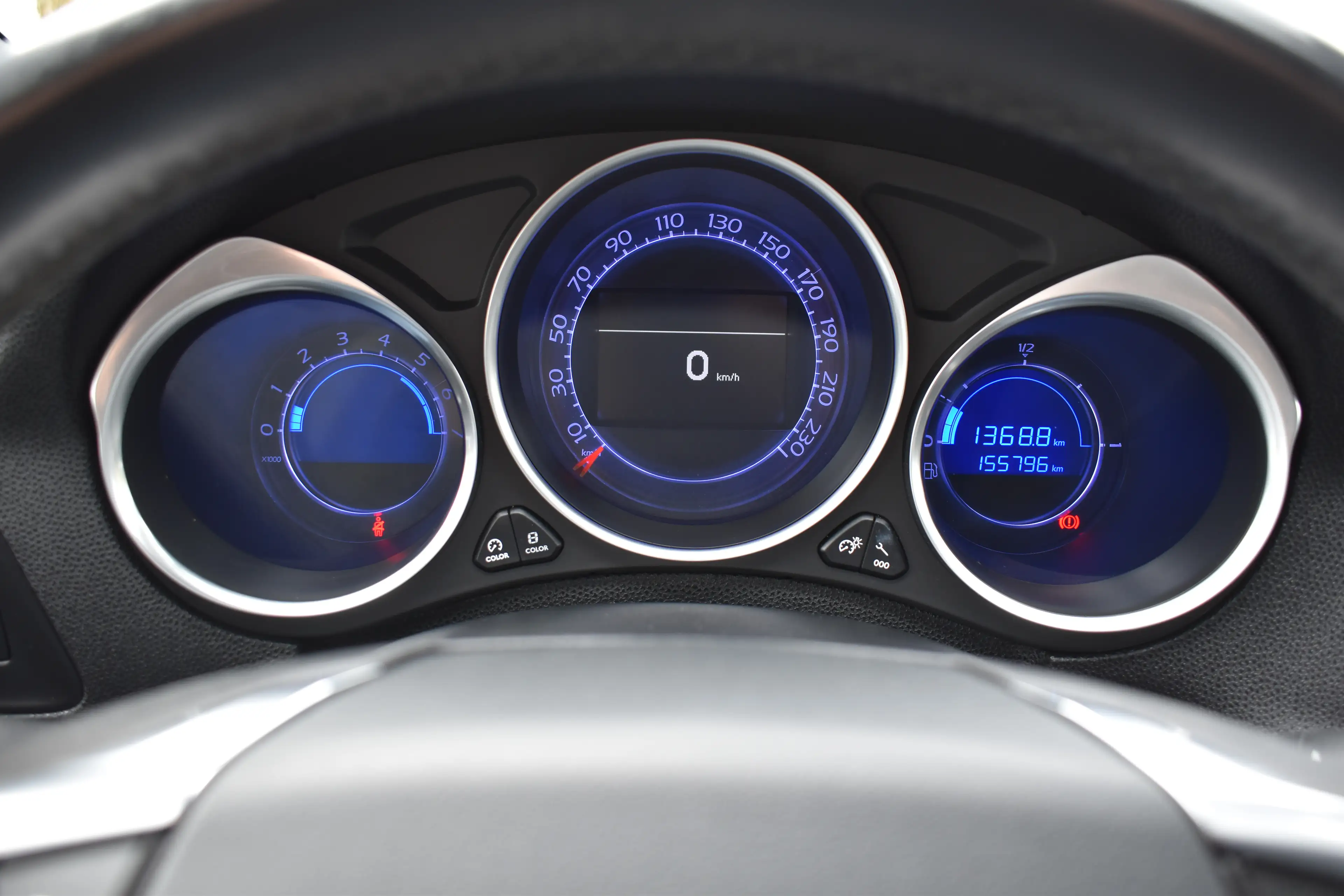 DS Automobiles DS 4 DS 4 1.6 BlueHDi ** GPS ** MASSAGE ** GARANTIE ** — photo 12
