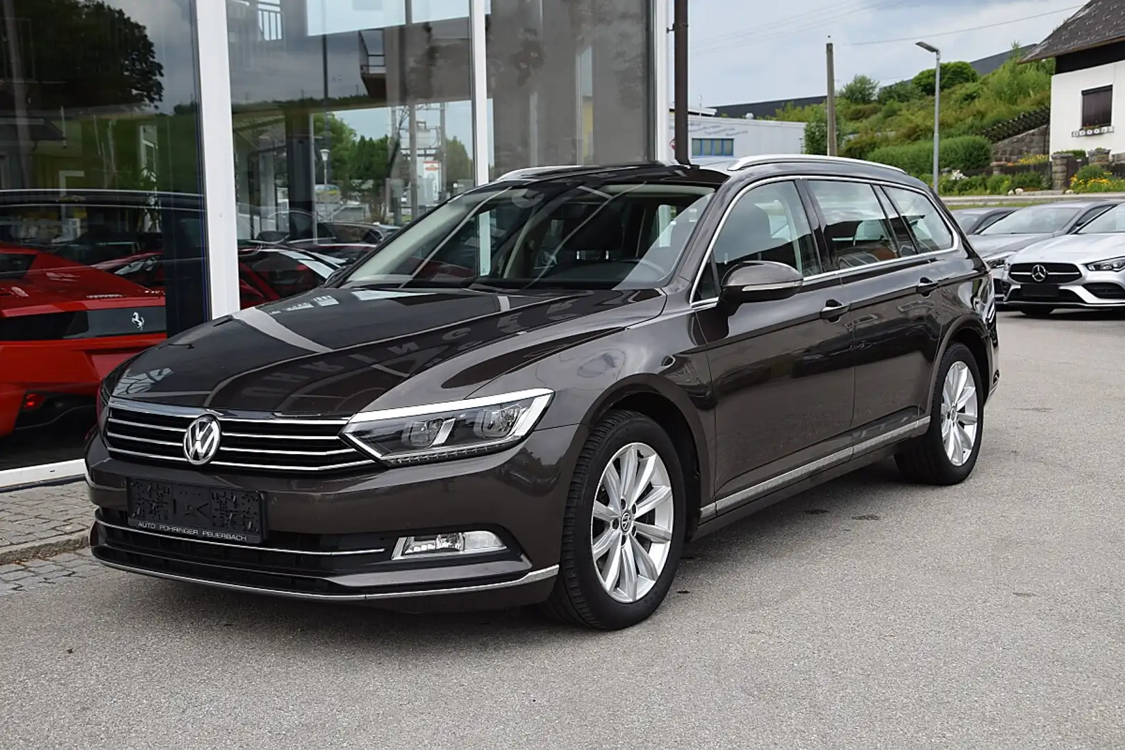Volkswagen Passat Variant Highline *Chrom-Paket* Braun - 2