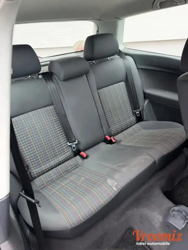 Volkswagen Polo Citadine 3 portes — photo 5