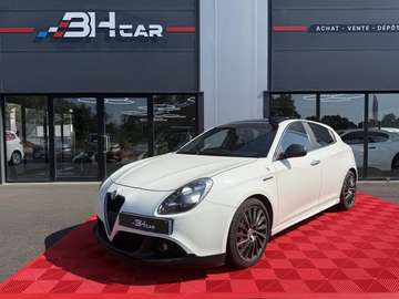 1.8 TBI 235 QUADRIFOGLIO VERDE / ECHAPPEMENT RAGAZZON / SIÈGES CHAUFFANT