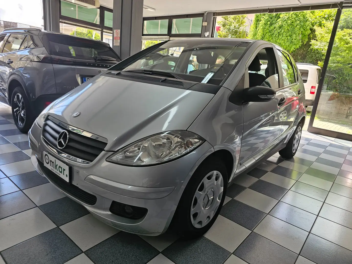 Mercedes-Benz A 150 A 150 Avantgarde Silber - 2