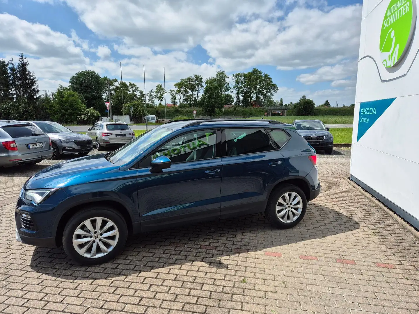 SEAT Ateca ATECA STYLE 1.5 TSI PARKLENK NAVI VOLL LED AHZV Blau - 2