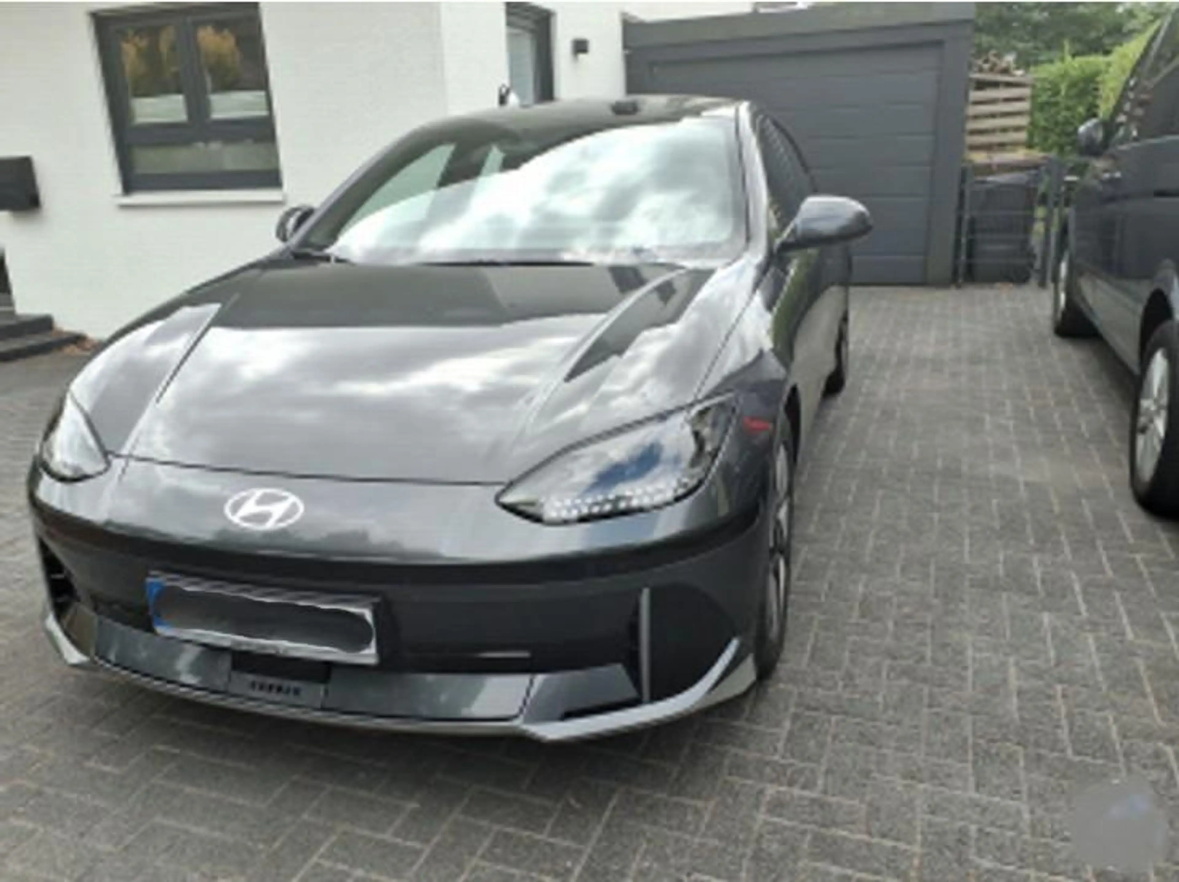 Hyundai IONIQ 6 77,4 kWh DYNAMIQ WÄRMEPUMPE/TOTWINKELWARNER
