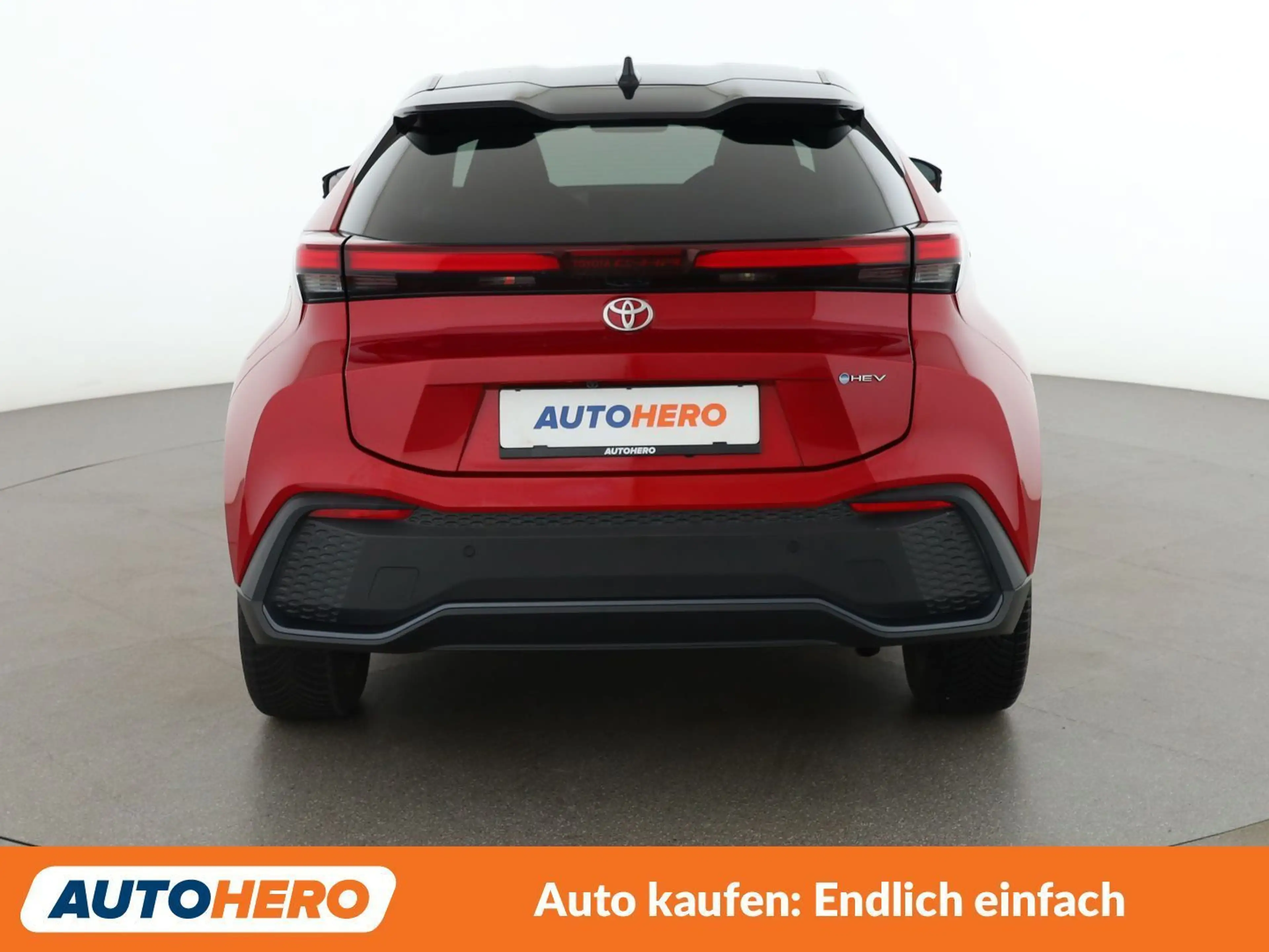Toyota C-HR 1.8 Hybrid Active Drive — photo 5