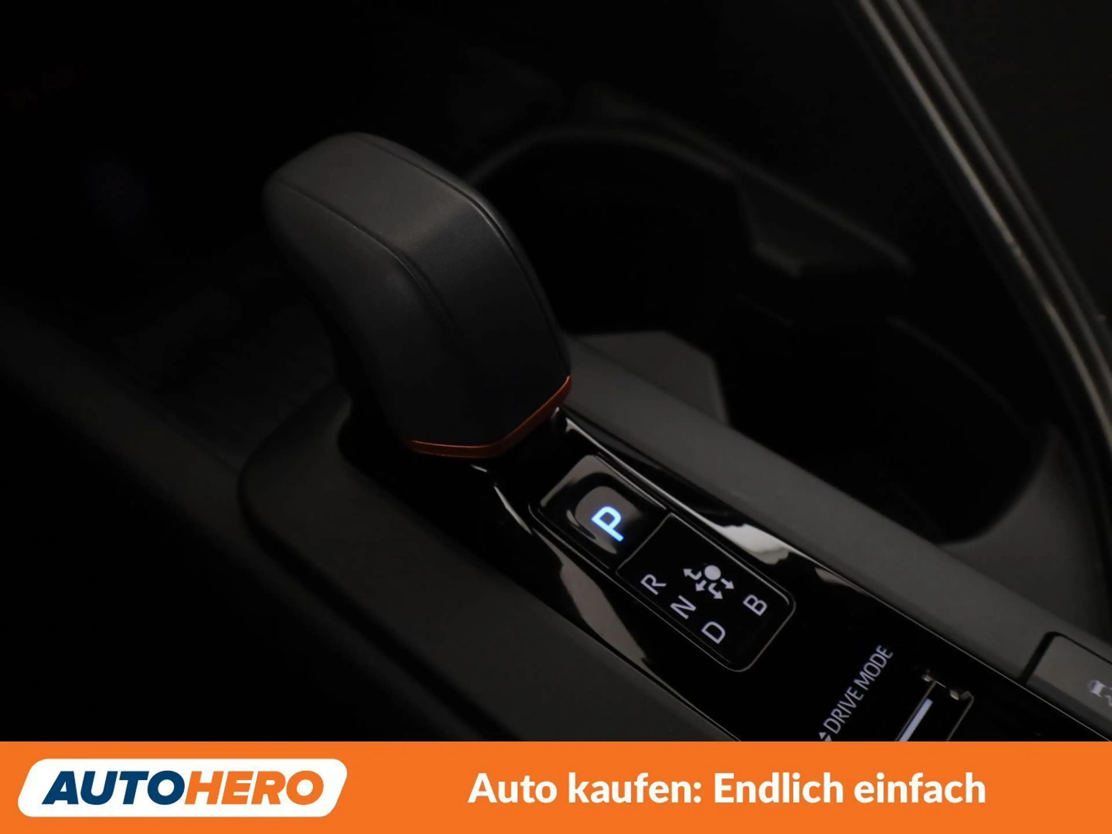 Toyota C-HR 1.8 Hybrid Active Drive — photo 26