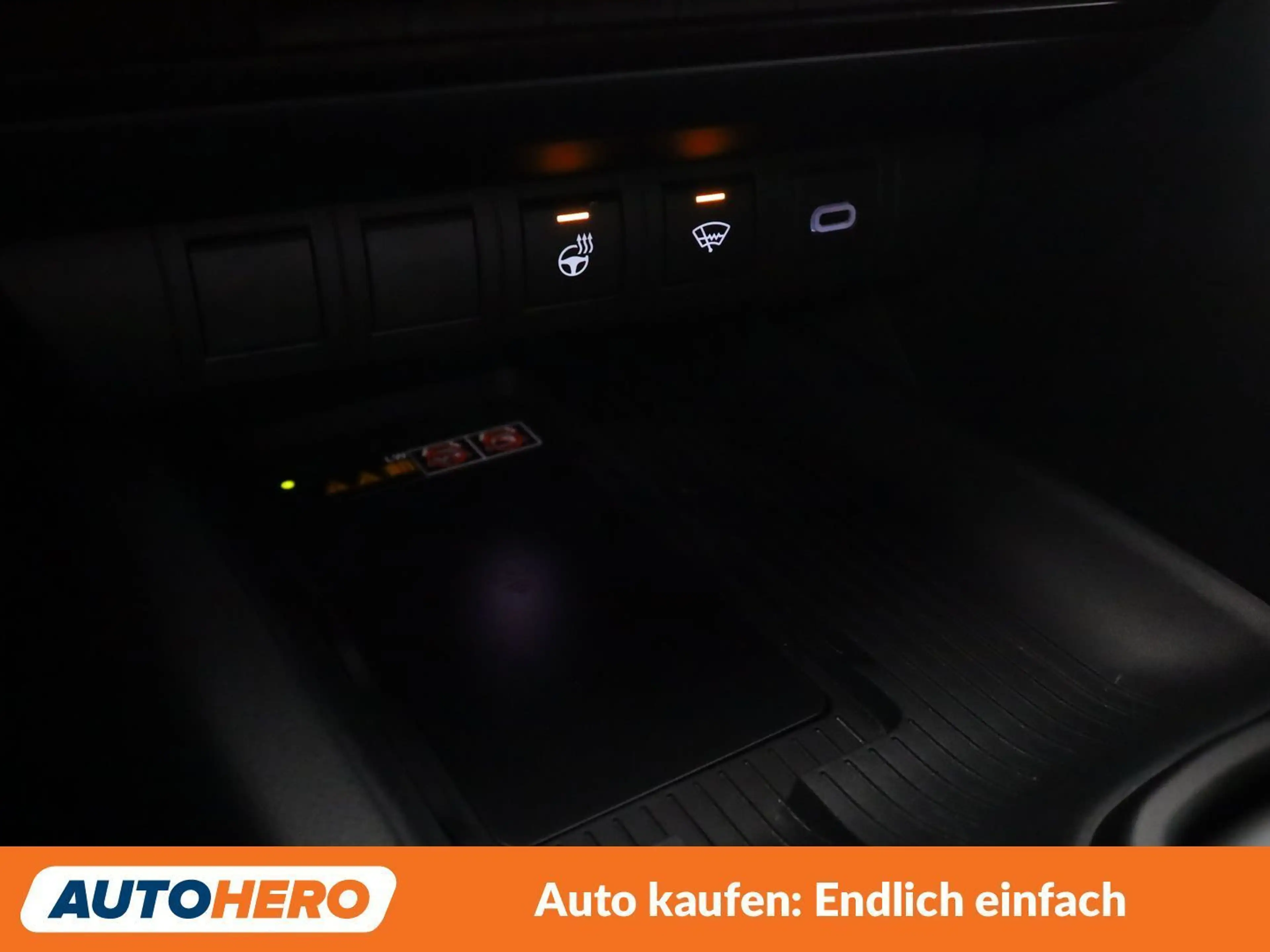 Toyota C-HR 1.8 Hybrid Active Drive — photo 25