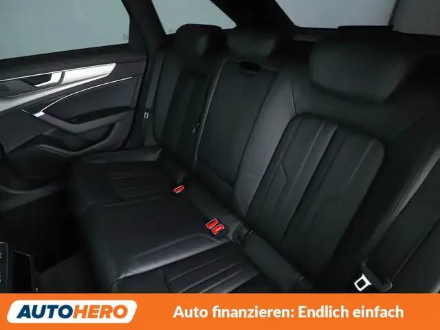 Audi A6 view 14