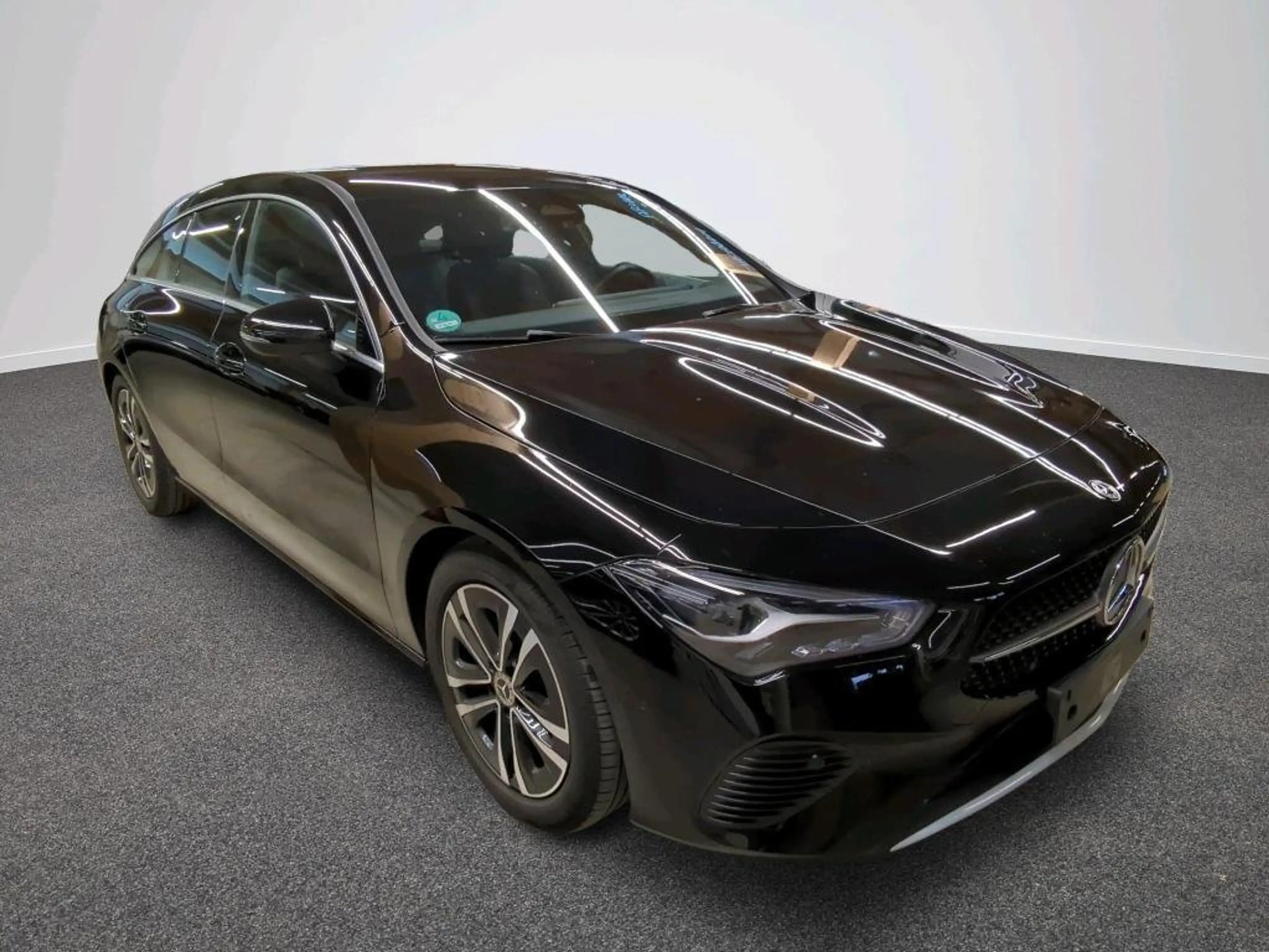 Mercedes-Benz CLA 180 CLA 180 SB El.Heckkl. Key LED Lane — photo 7