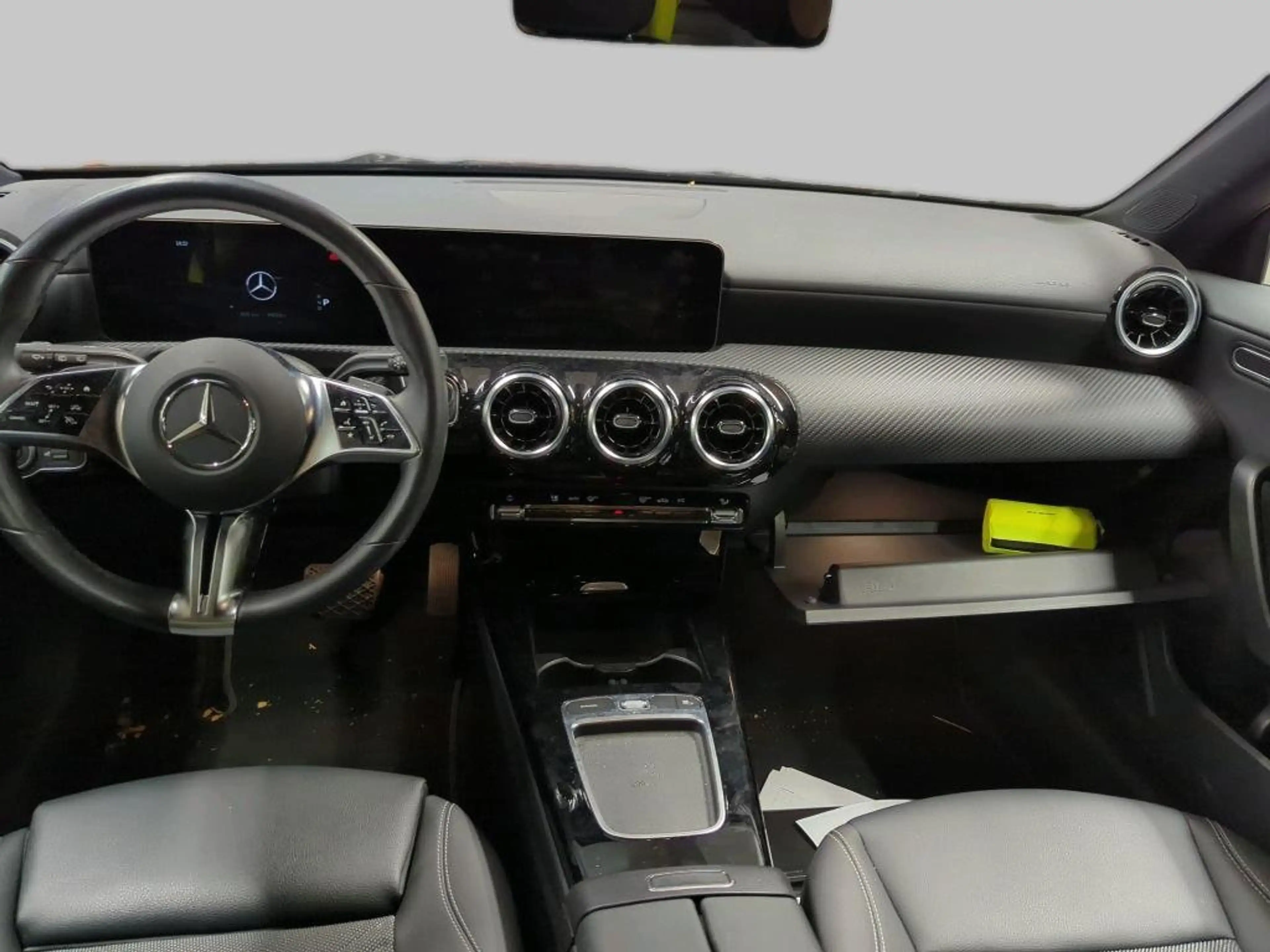 Mercedes-Benz CLA 180 CLA 180 SB El.Heckkl. Key LED Lane — photo 6