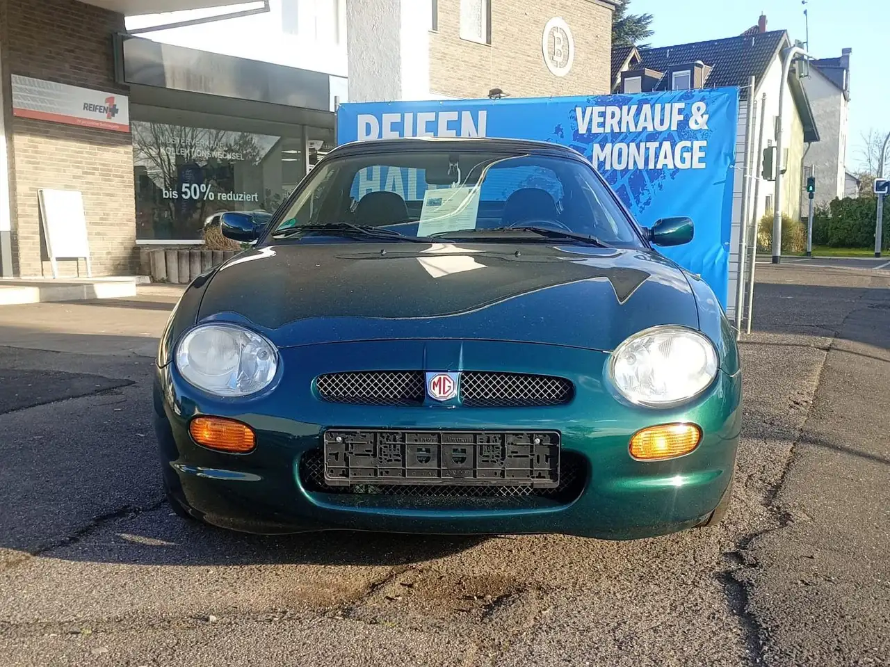 MGF 1.8i, foto 1
