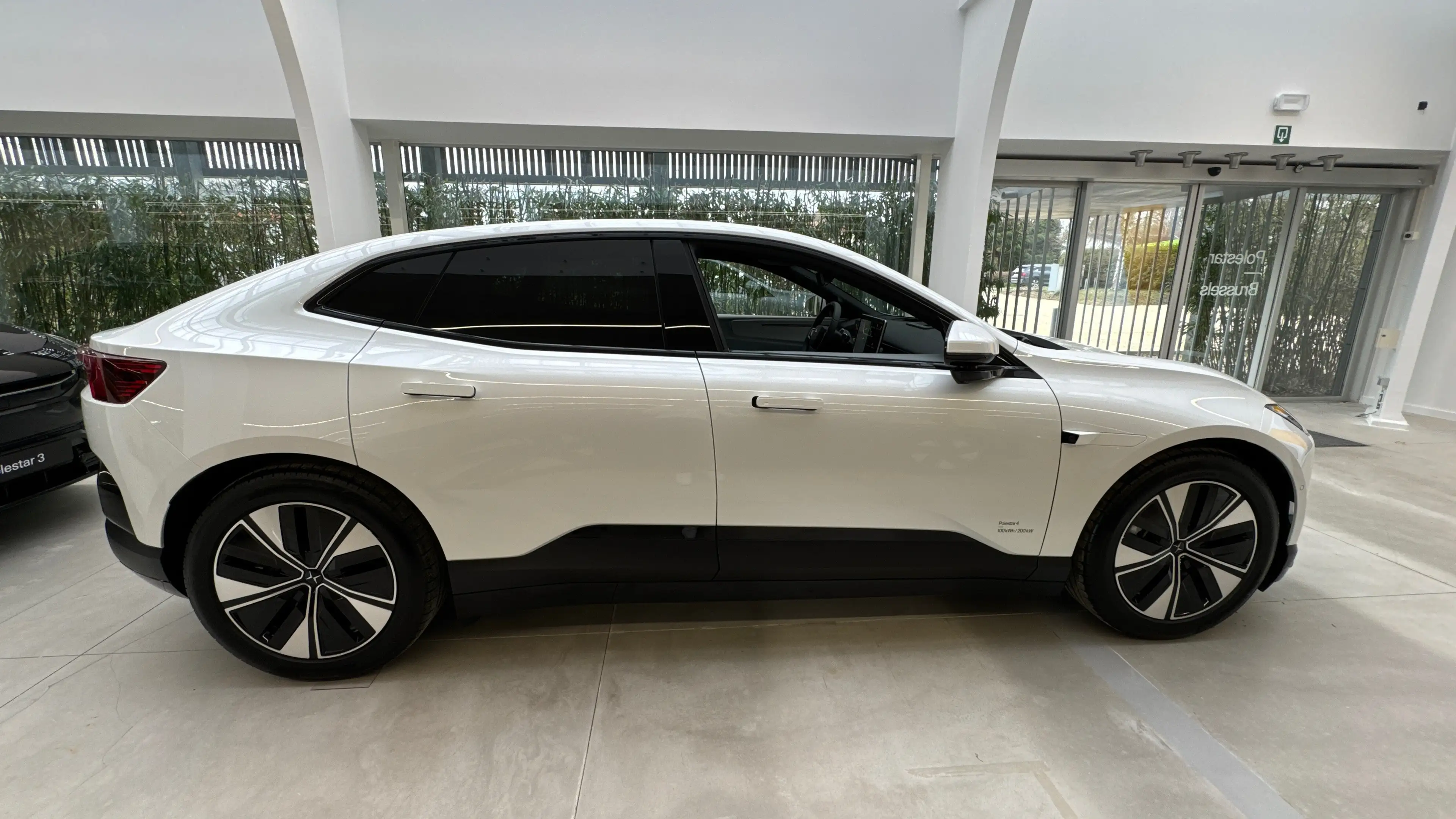 Polestar 4 100 kWh Long Range Single Motor — photo 7