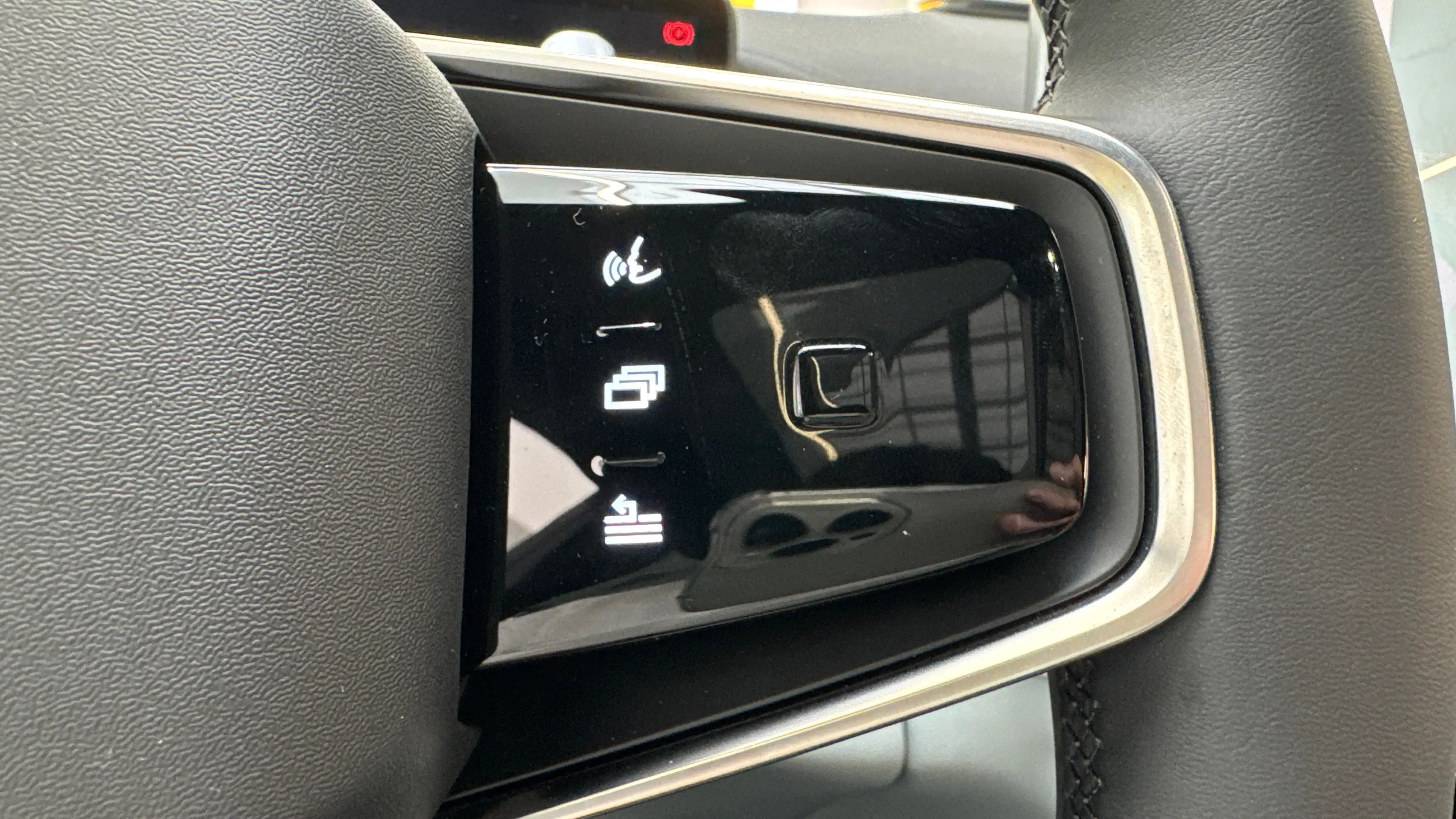 Polestar 4 100 kWh Long Range Single Motor — photo 12
