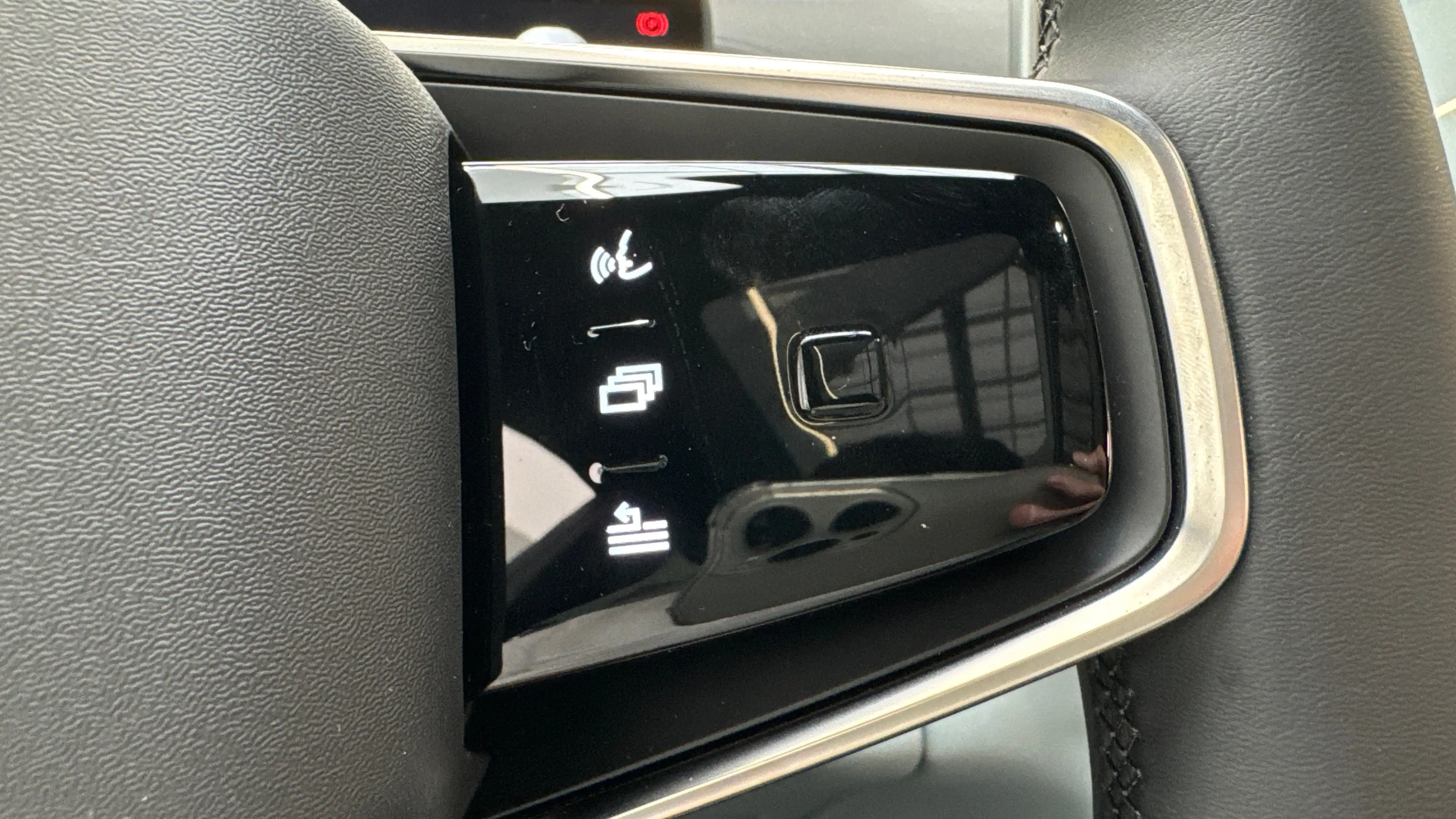 Polestar 4 100 kWh Long Range Single Motor — photo 13