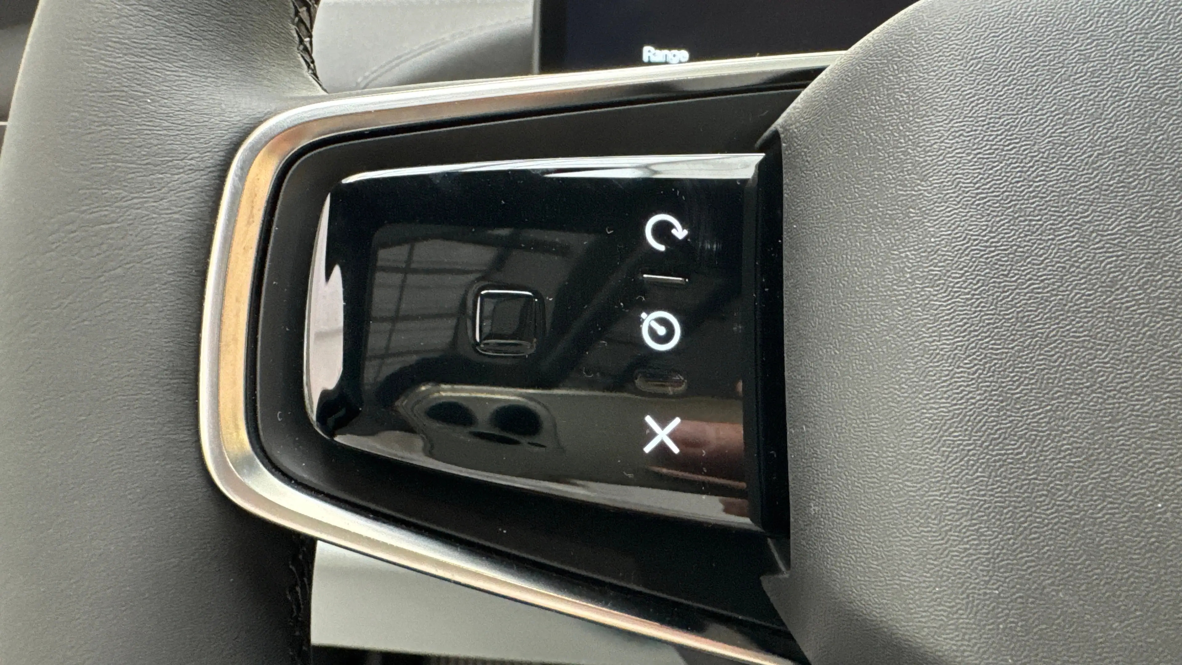 Polestar 4 100 kWh Long Range Single Motor — photo 11