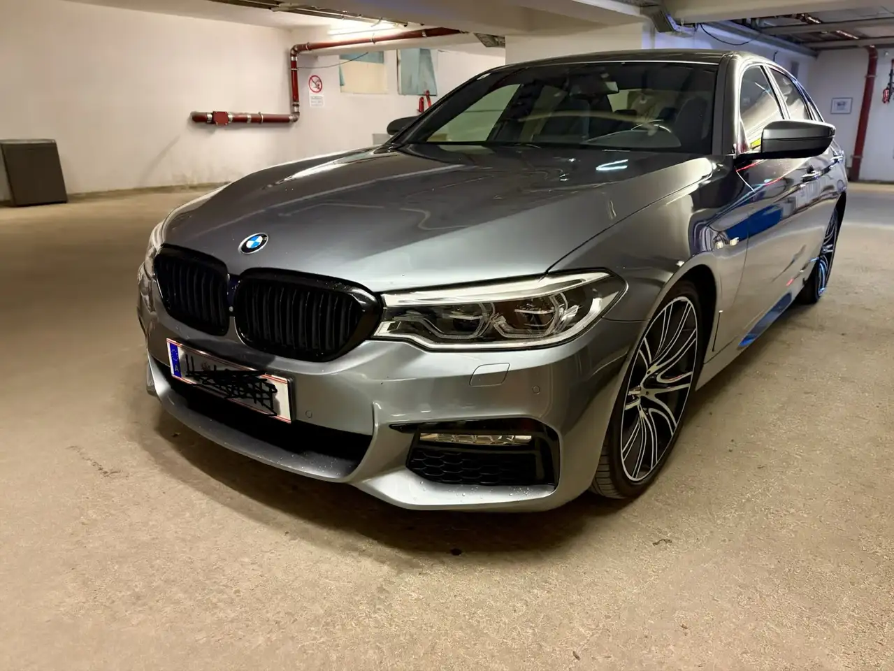 BMW 520 520d xDrive Aut. — photo 1 of 7