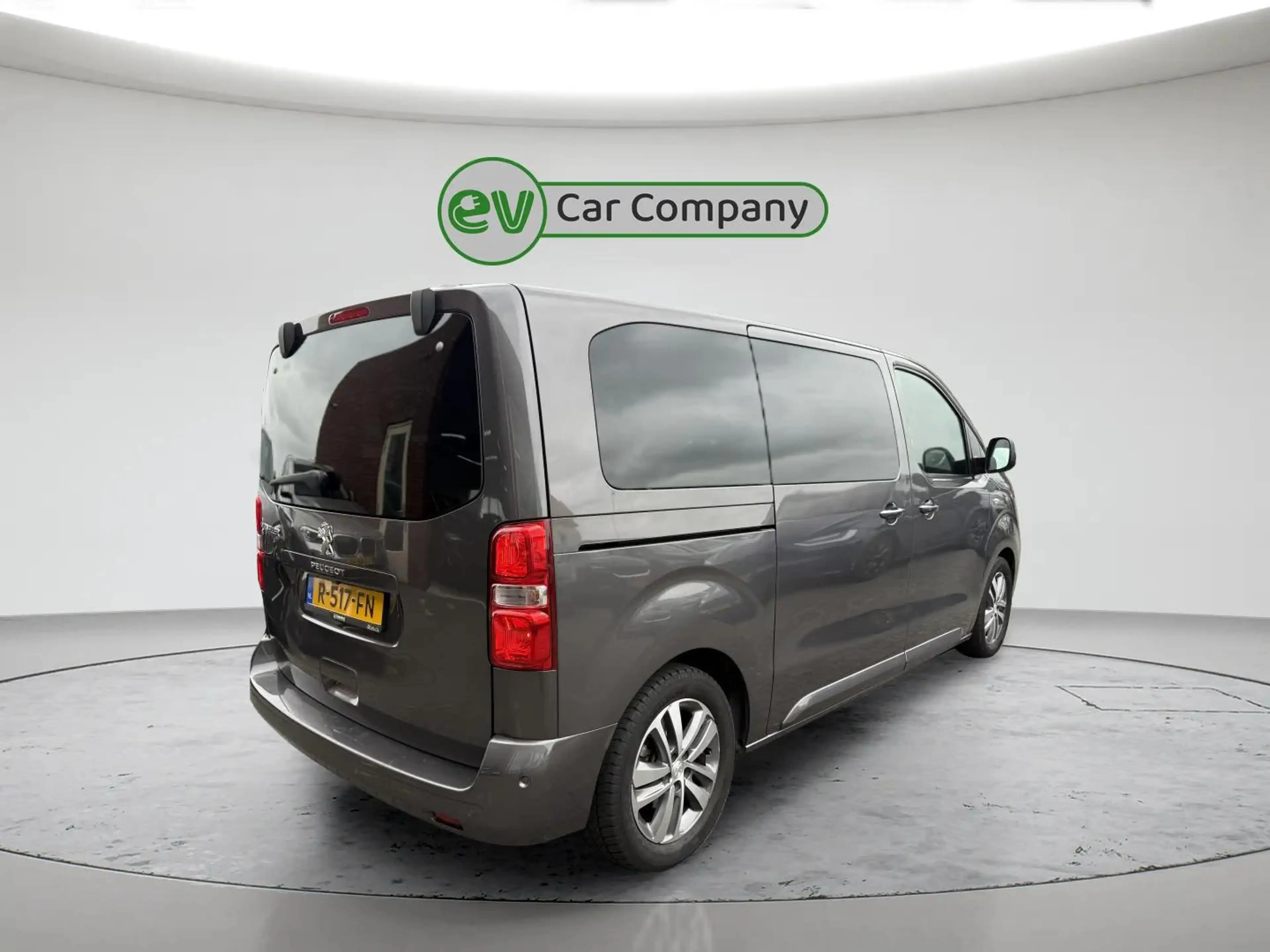 Peugeot e-Traveller 75 kWh Business Long | SOH 92% | 9 Persoons | Voll — photo 4