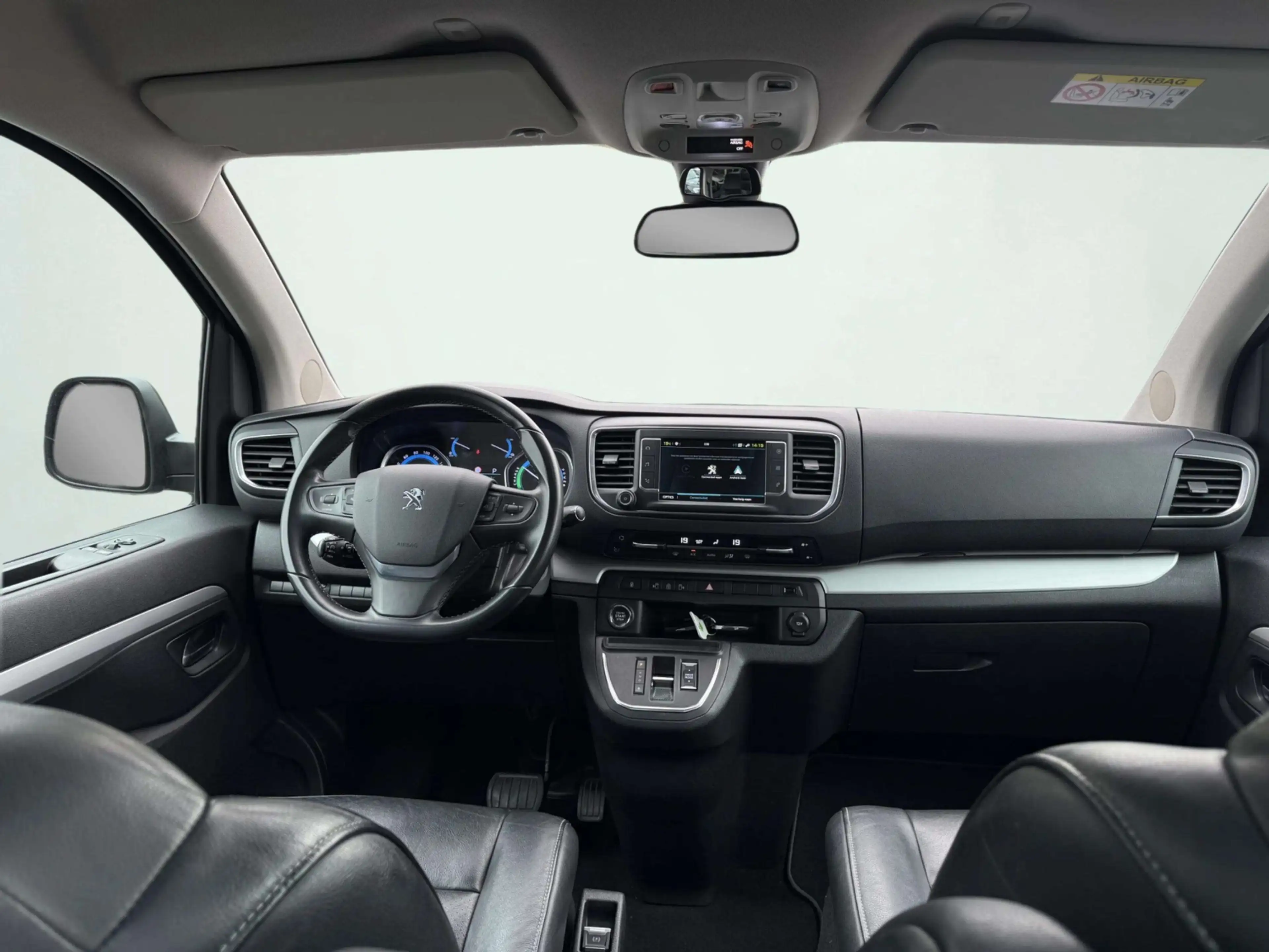 Peugeot e-Traveller 75 kWh Business Long | SOH 92% | 9 Persoons | Voll — photo 6