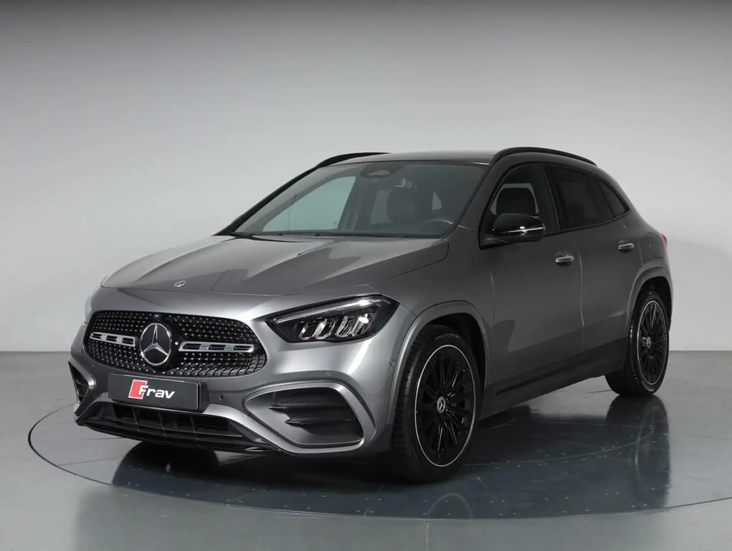 Mercedes-Benz GLA 180 d AMG Line Advanced Plus auto Gris - 1