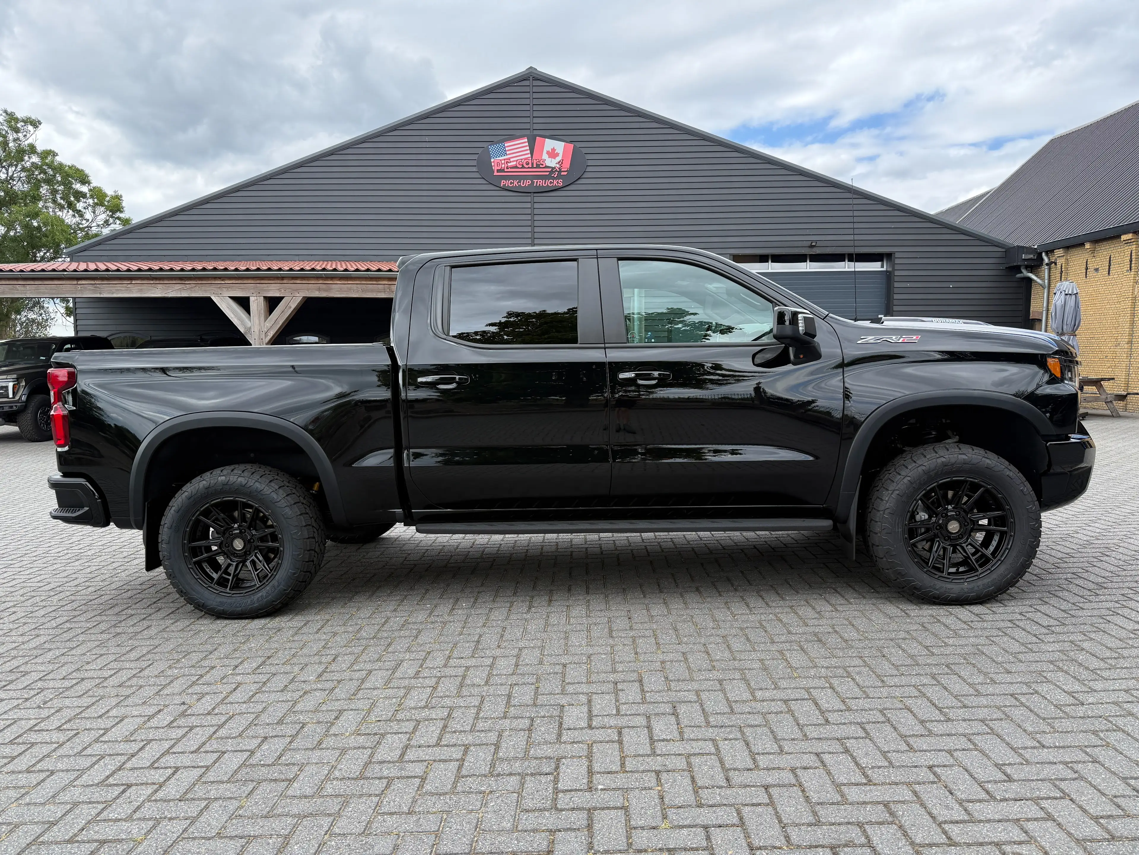 Chevrolet Silverado ZR2 3.0L L6 Duramax Diesel Pick-Up Bedrijfswagen — photo 4
