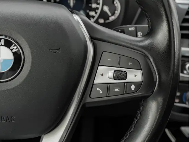 BMW X3 view 30