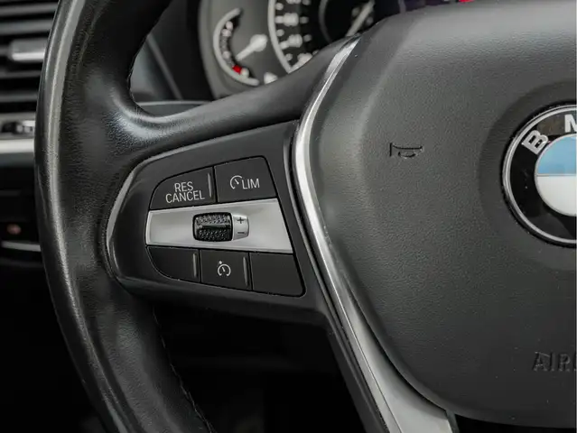 BMW X3 view 29