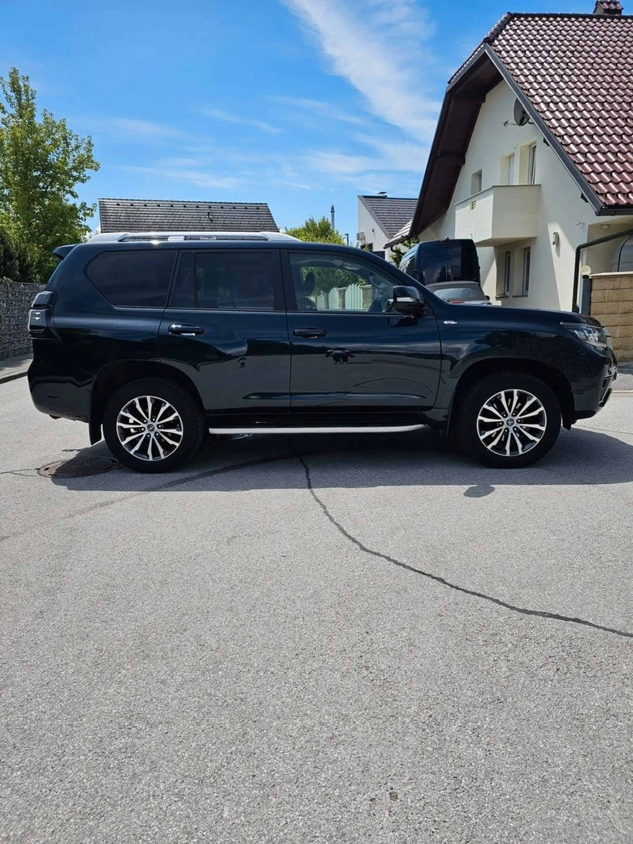 Toyota Land Cruiser 2.8l-D TEC-Edition*Kundenauftrag — photo 3