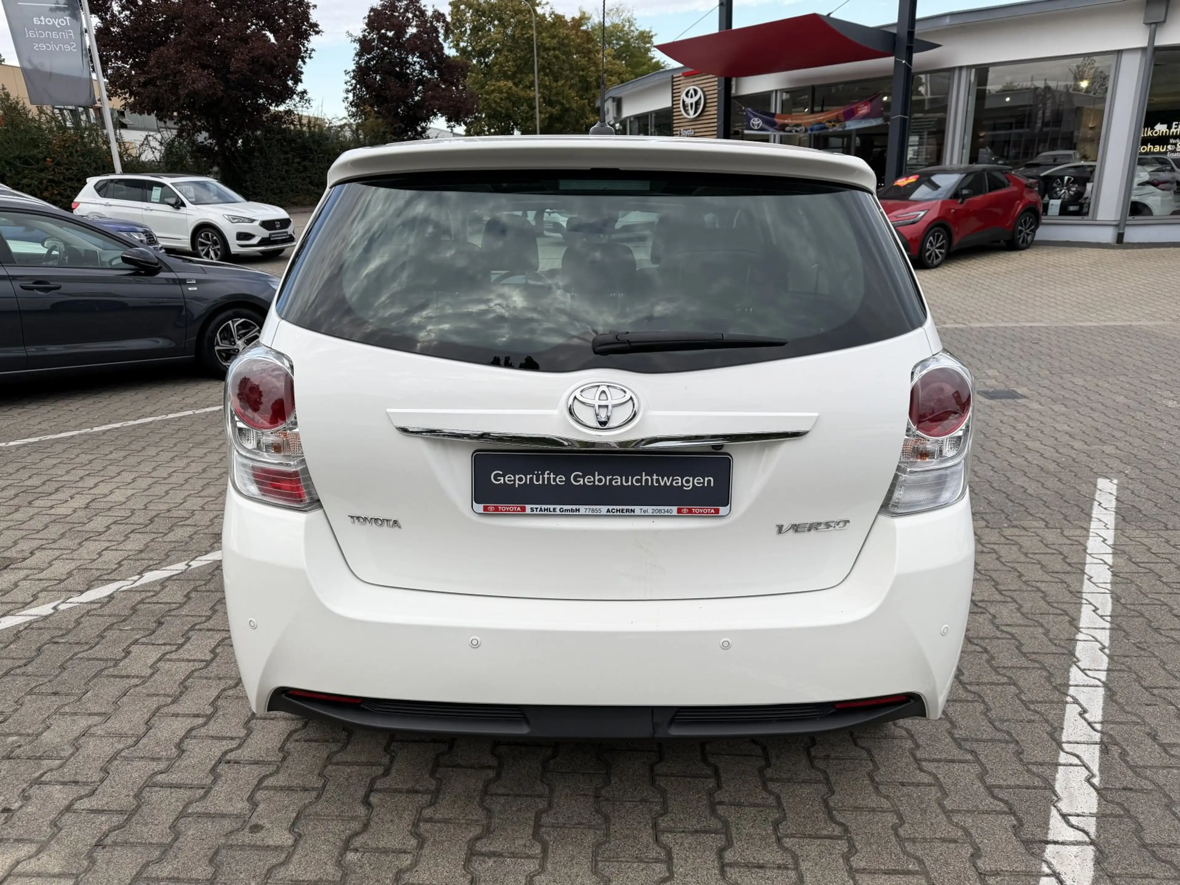 Toyota Verso Executive 7-Sitzer — photo 8
