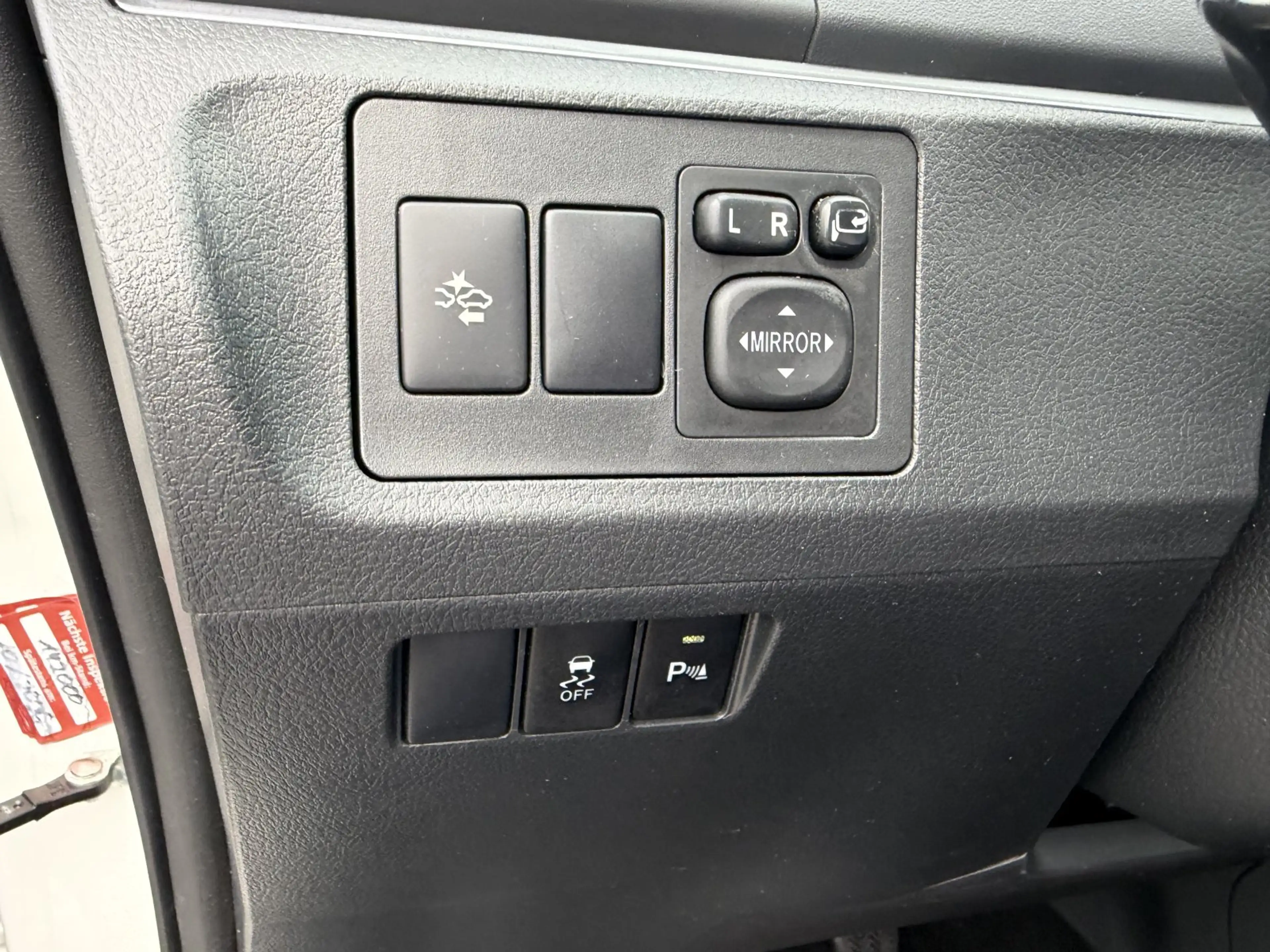 Toyota Verso Executive 7-Sitzer — photo 12