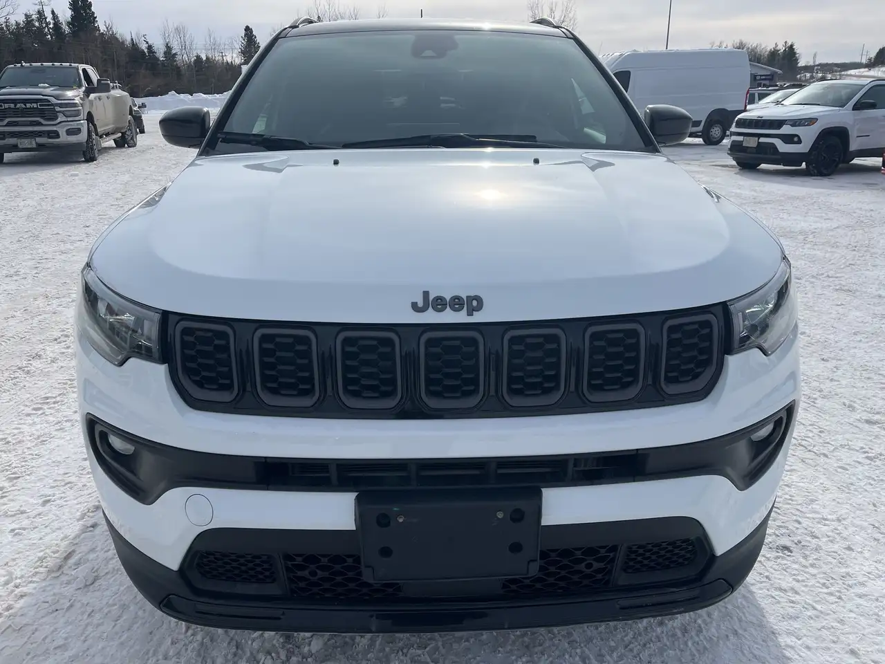 Jeep Compass снимка Jeep Compass
