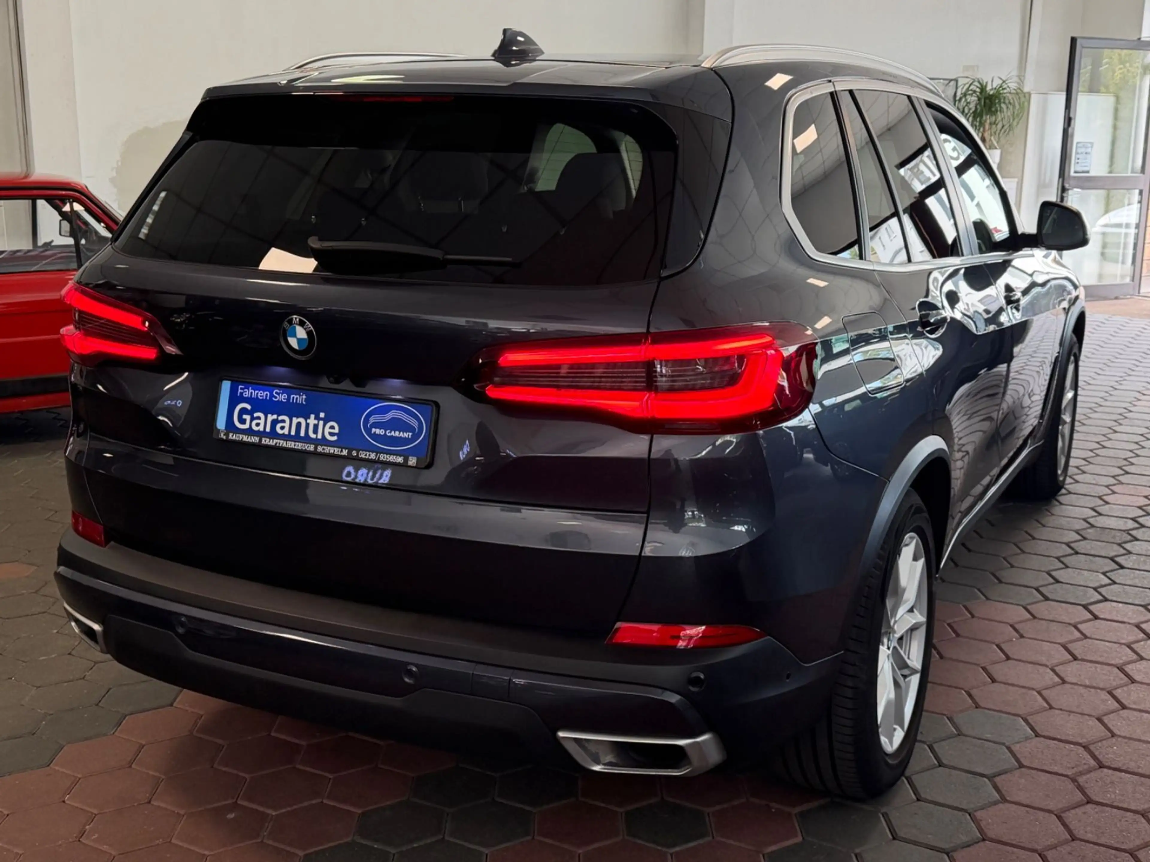 BMW X5 xDrive*1-Hd*Sport*Luft*7-Sitz*Led*Ahk*Keyless — photo 4
