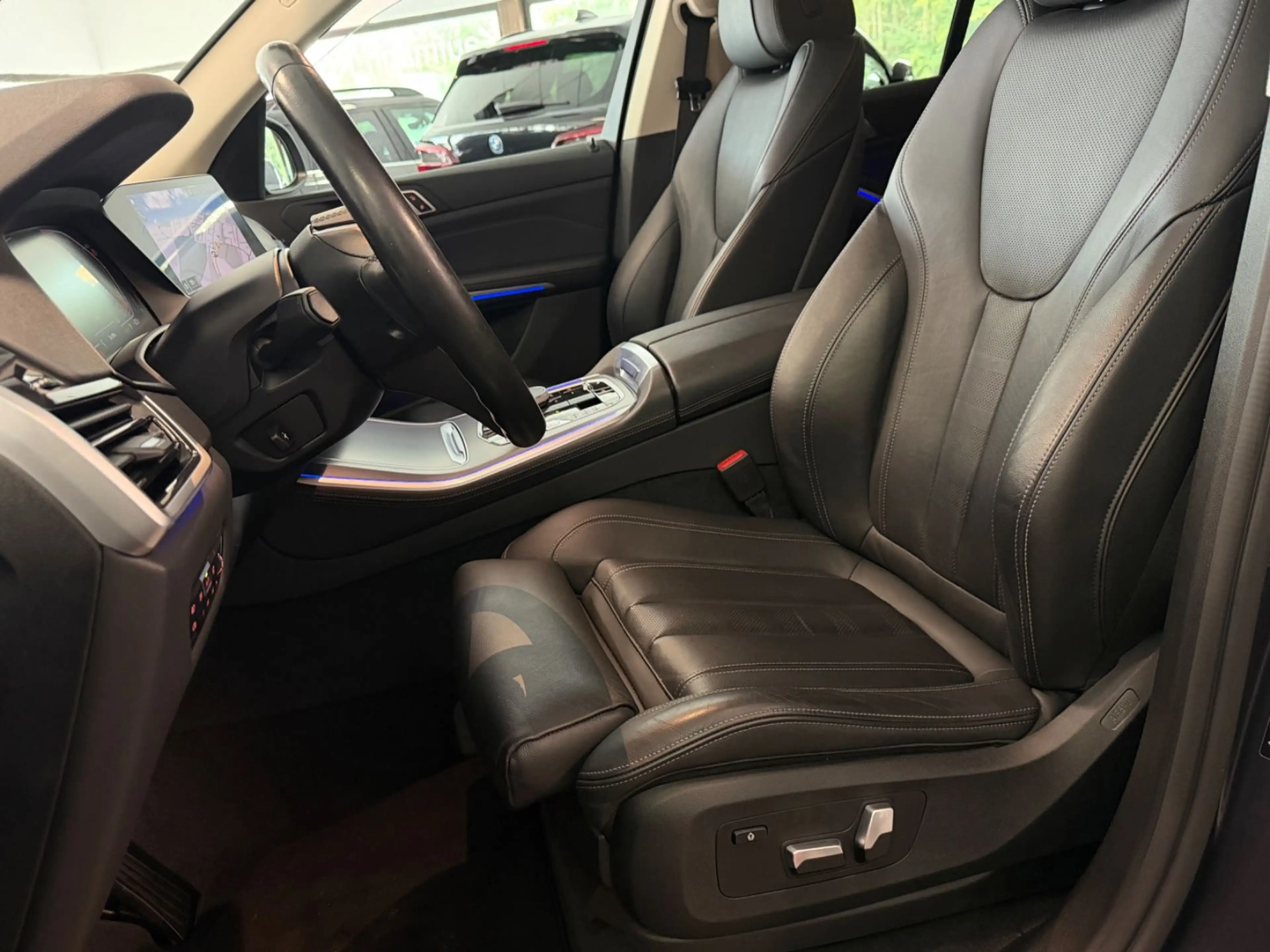 BMW X5 xDrive*1-Hd*Sport*Luft*7-Sitz*Led*Ahk*Keyless — photo 11