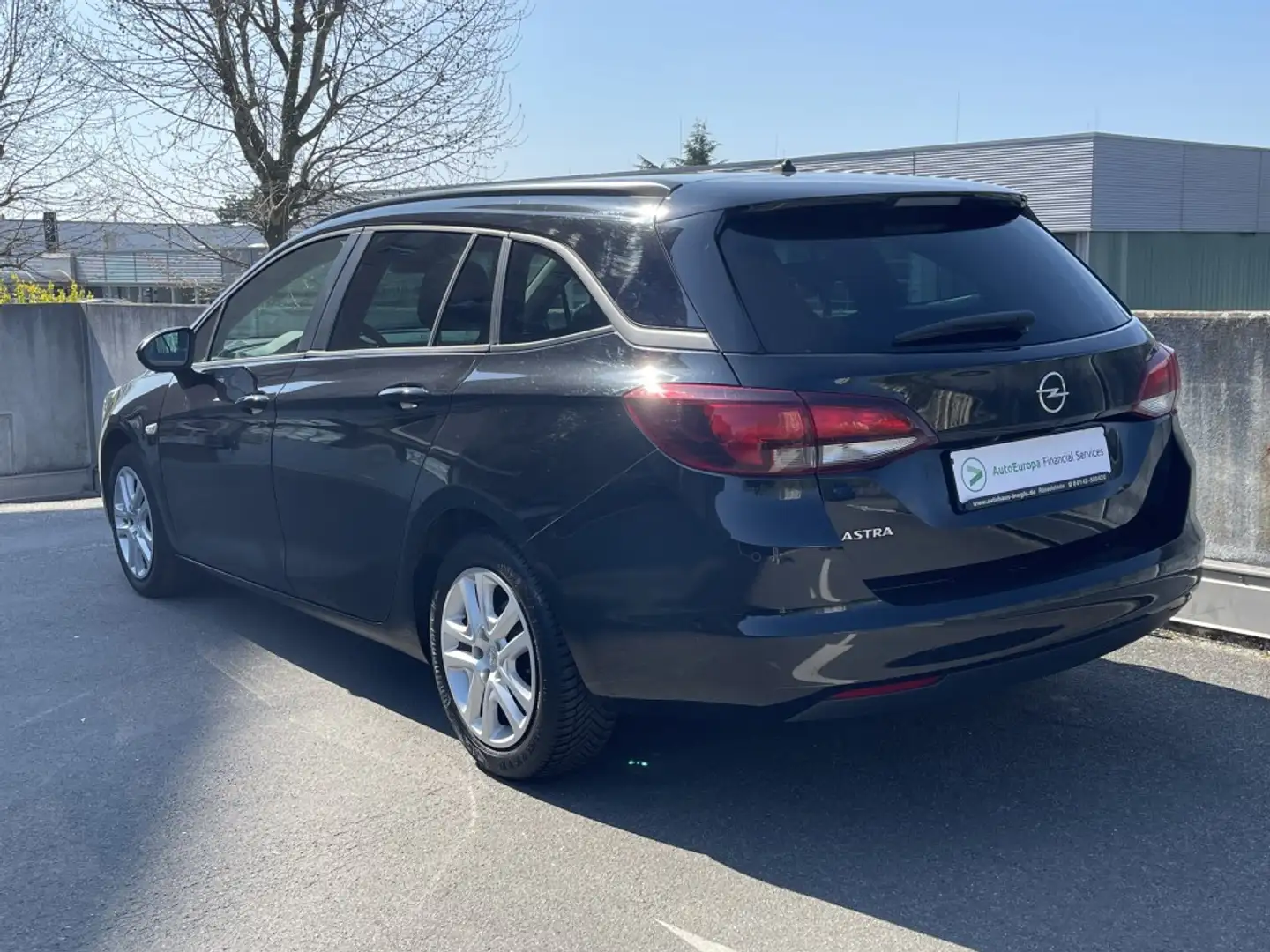 Opel Astra 145PS*AT*Business*Winter-Paket*Kamera Zwart - 2