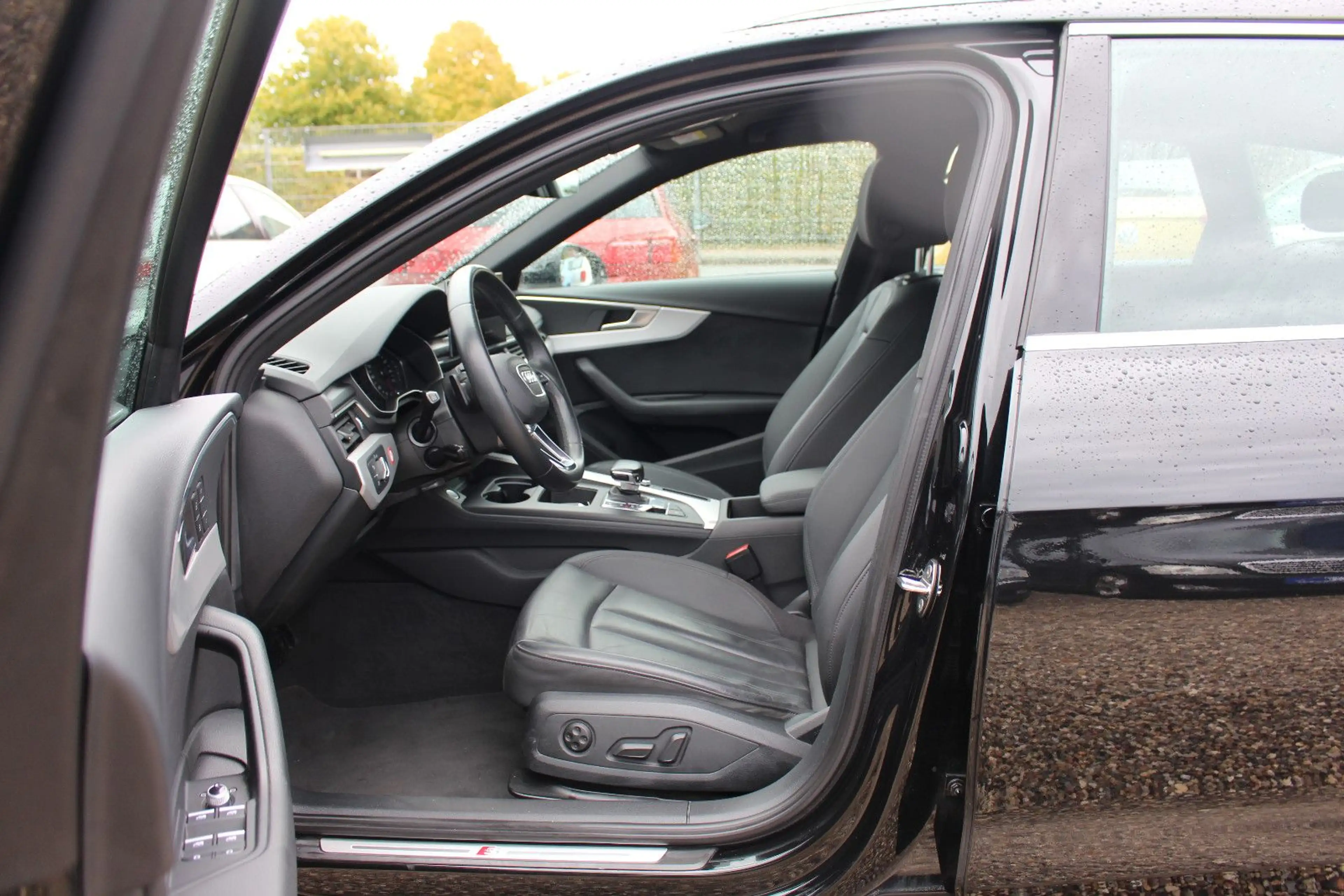 Audi A4 35 TFSI S line*S.Heft*LED*Kamera*Navi*APP*SHZ — photo 7