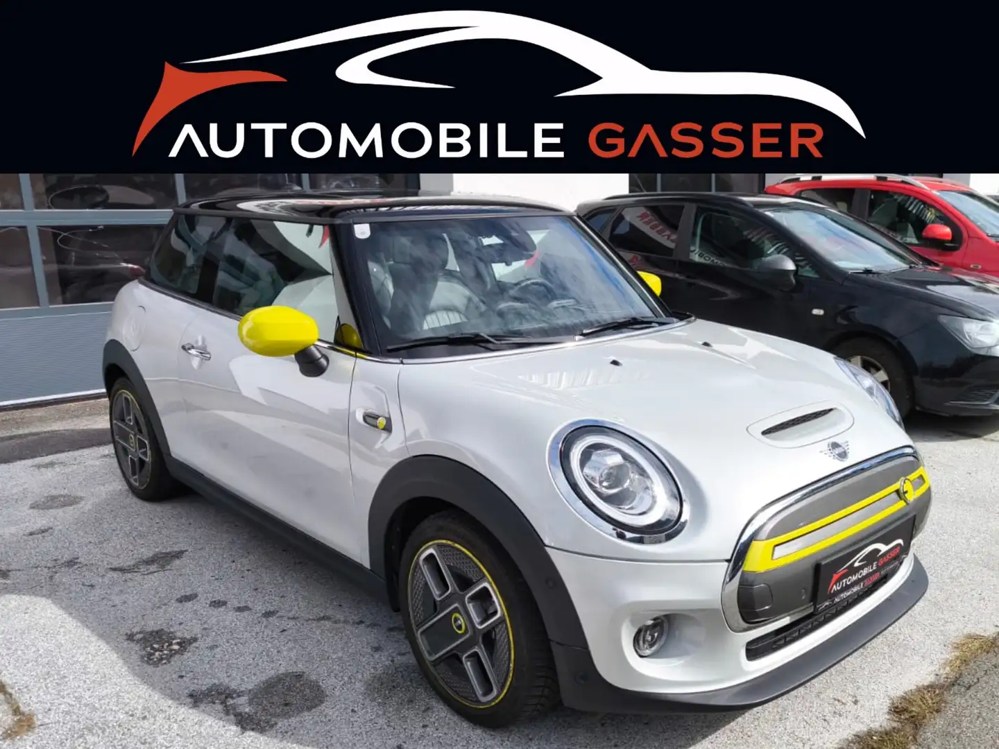 MINI Cooper SE Cooper SE Trim XL Aut. *HeadUp*DCC*Rückfahrkam* Gris - 1