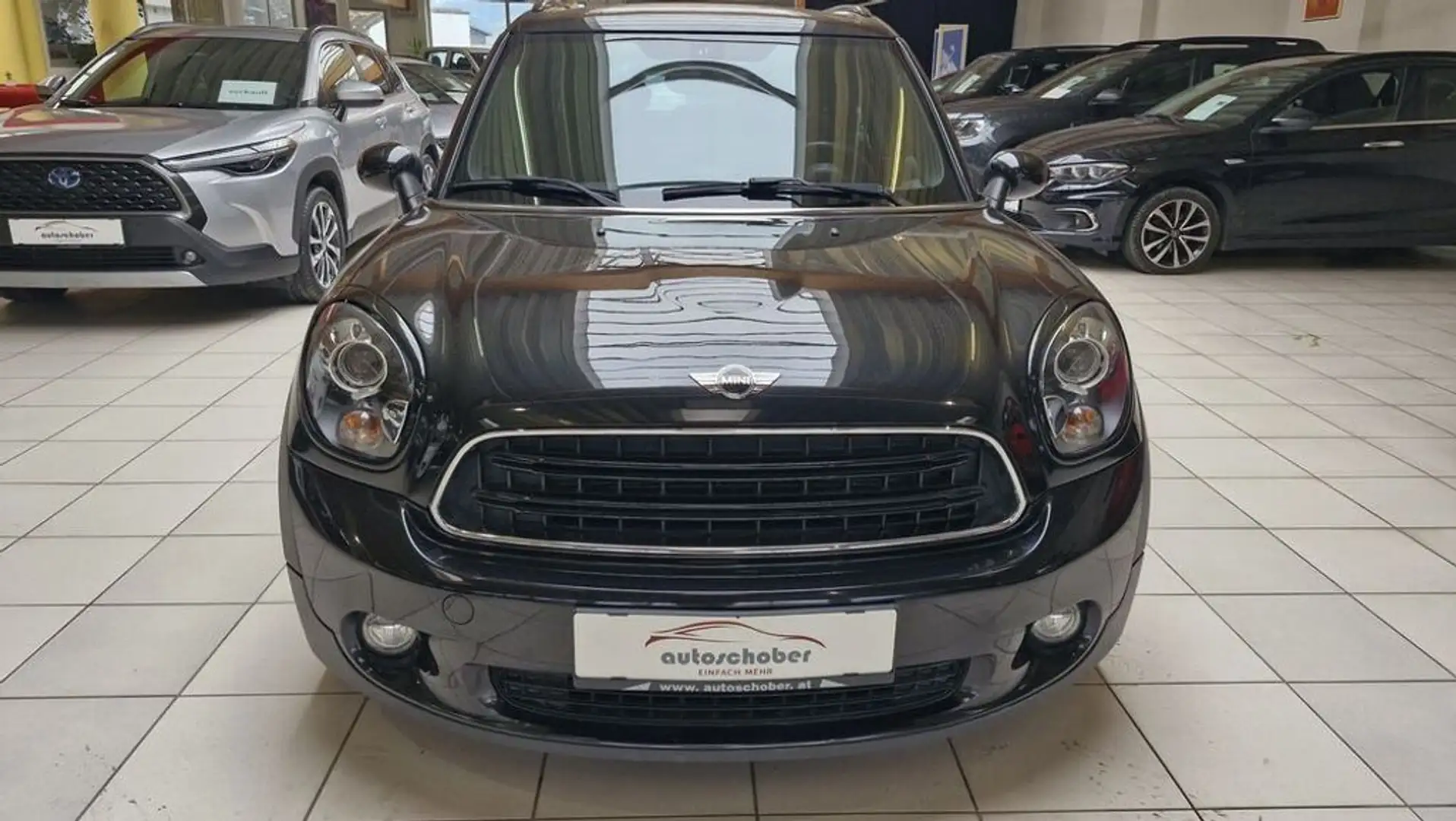 MINI Cooper D Countryman Automatik R60 Schwarz - 2