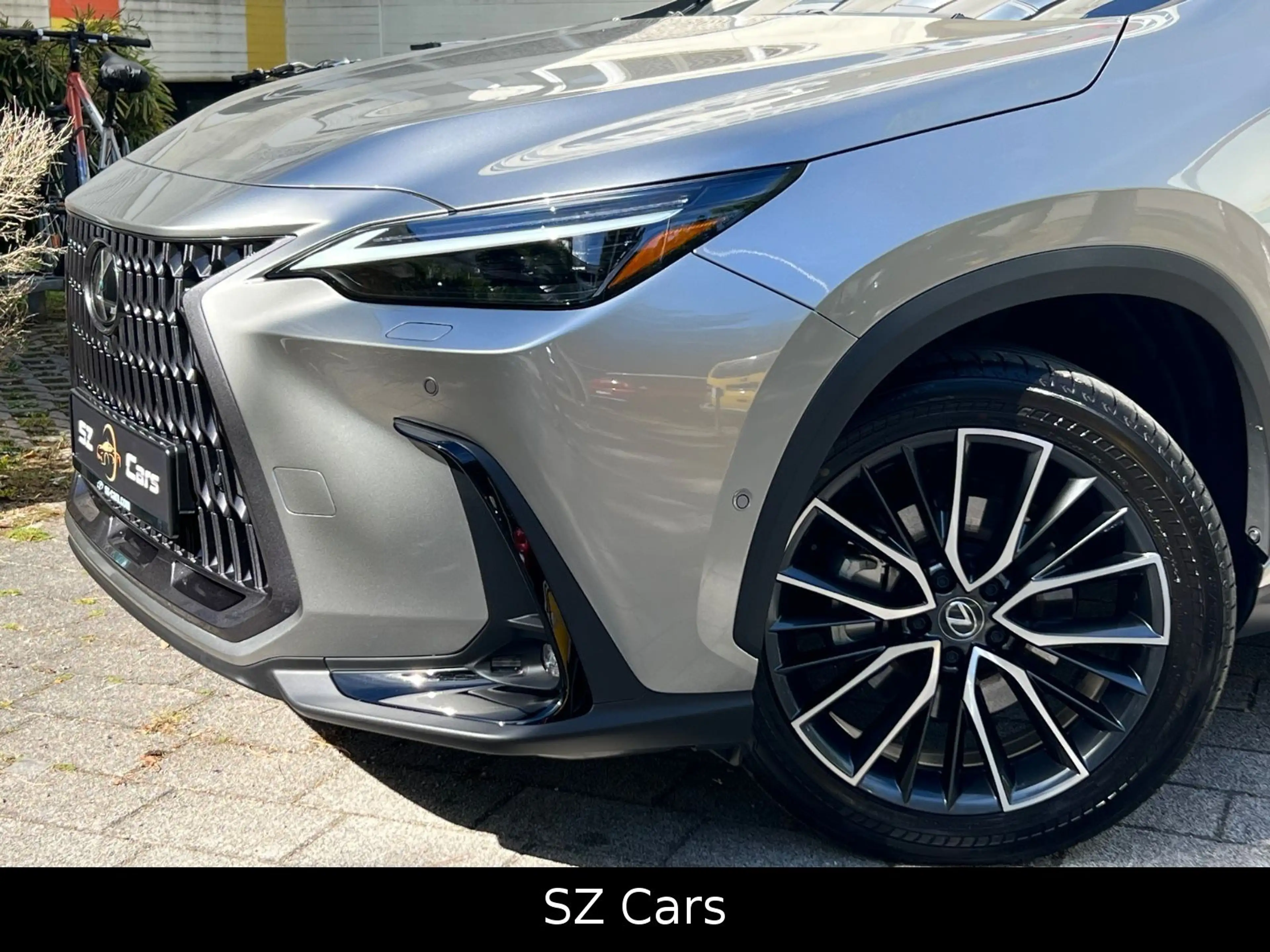 Lexus NX 350h Luxury Line*Head-up*LED*360° — photo 2