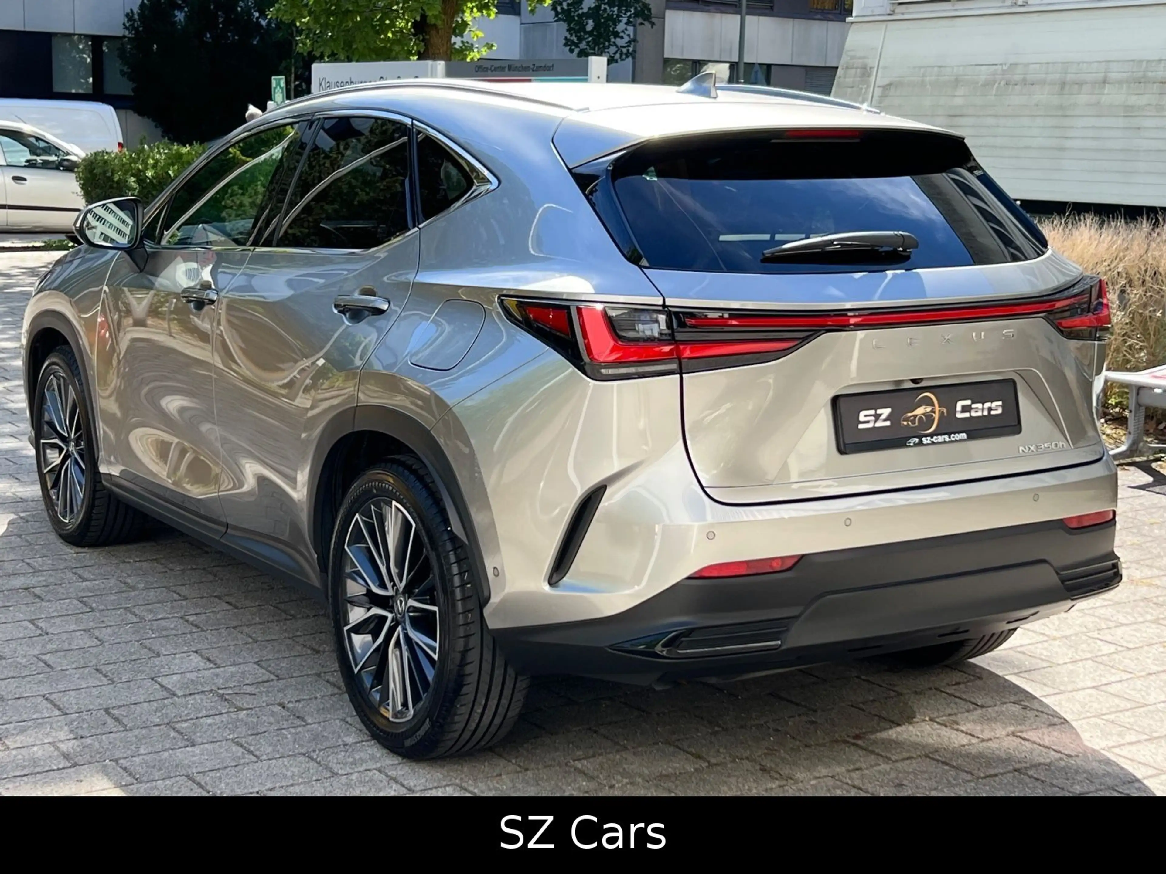 Lexus NX 350h Luxury Line*Head-up*LED*360° — photo 8