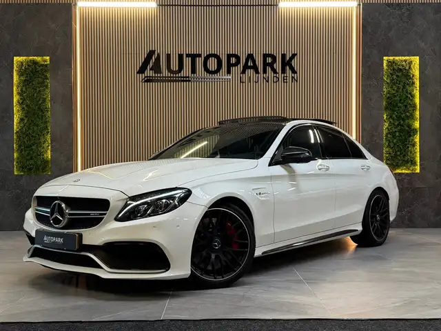 Mercedes-Benz C 63 AMG S |PANO|360 CAMERA|HUD|BURMESTER 3D|CARBON|MEMORY|