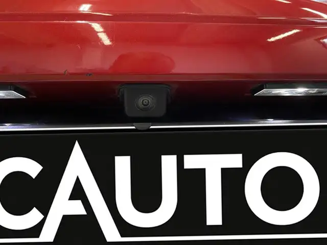 Peugeot 208 view 14