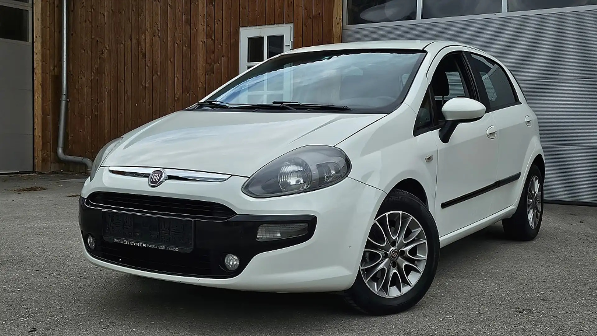 Fiat Punto Blanc - 1