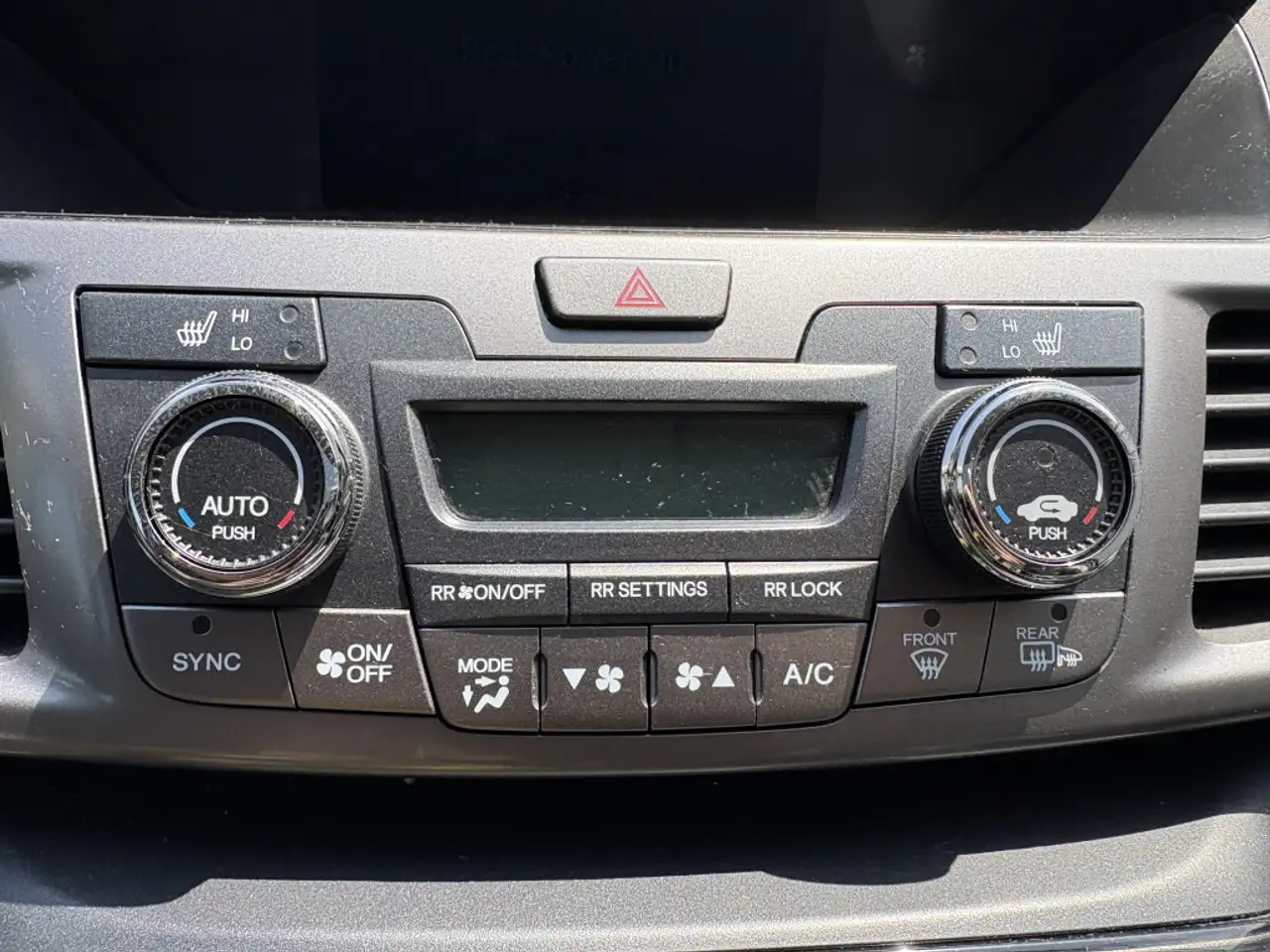 Honda Odyssey photo Honda Odyssey