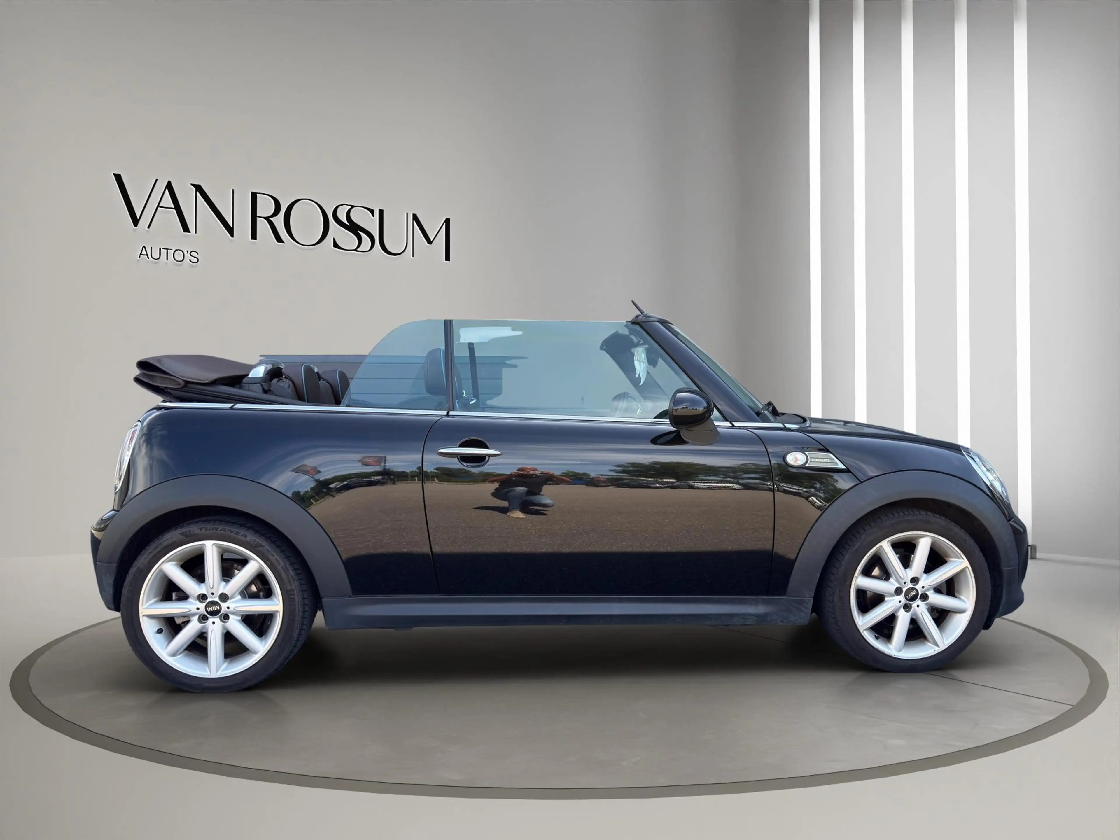 MINI Cooper Cabrio 1.6 Highgate | Leer | Airco (clima) | Cruise C | S — photo 9