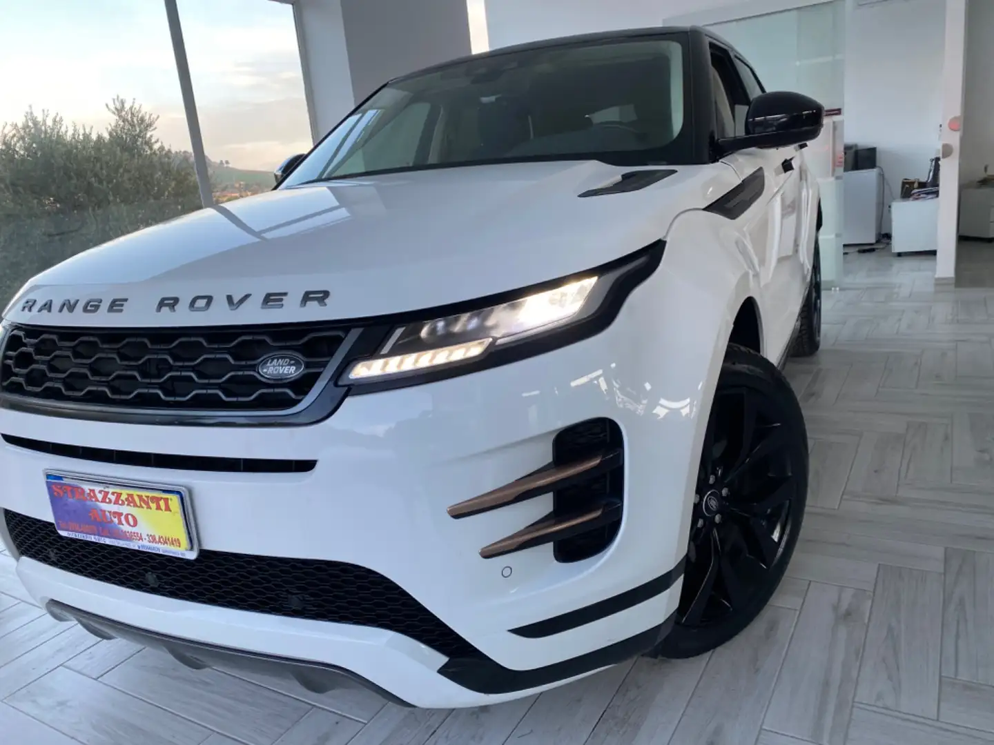 Land Rover Range Rover Evoque Range Rover Evoque 2.0D I4 240 CV AWD Auto R-Dynam Bianco - 2