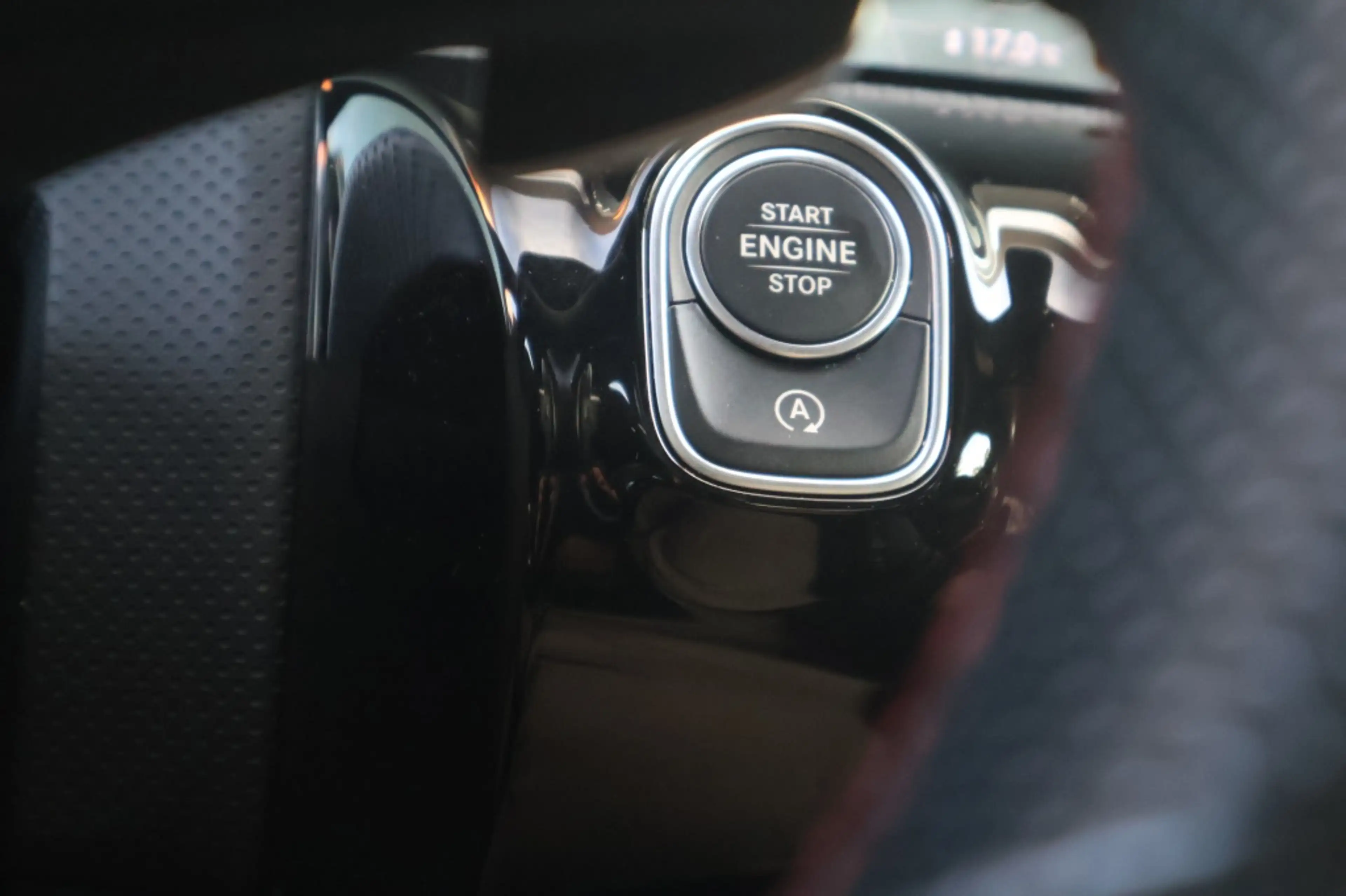 Mercedes-Benz CLA 180 Coupé AMG-Line 136pk | Memory | Multibeam | Keyles — photo 26