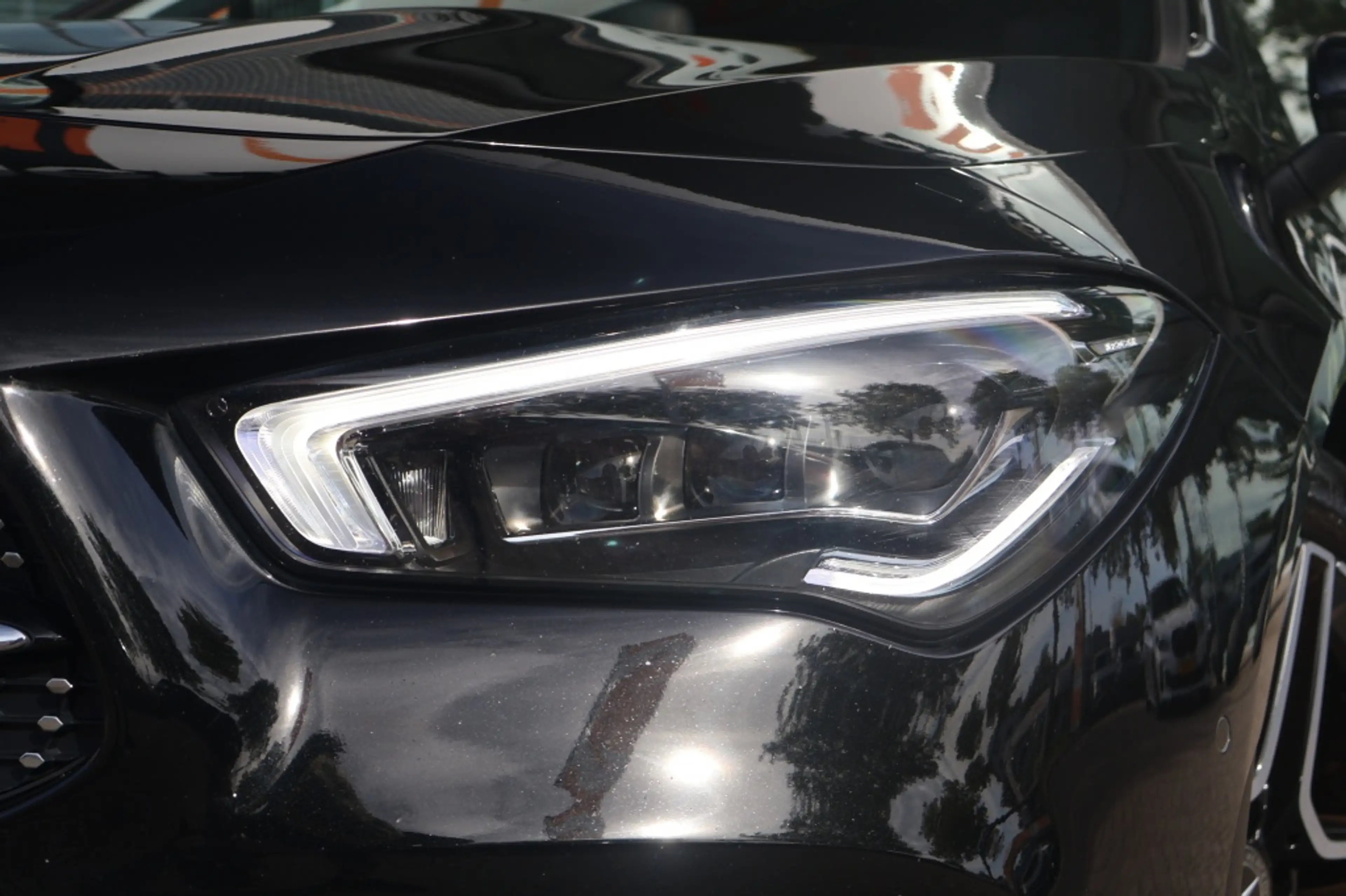 Mercedes-Benz CLA 180 Coupé AMG-Line 136pk | Memory | Multibeam | Keyles — photo 4