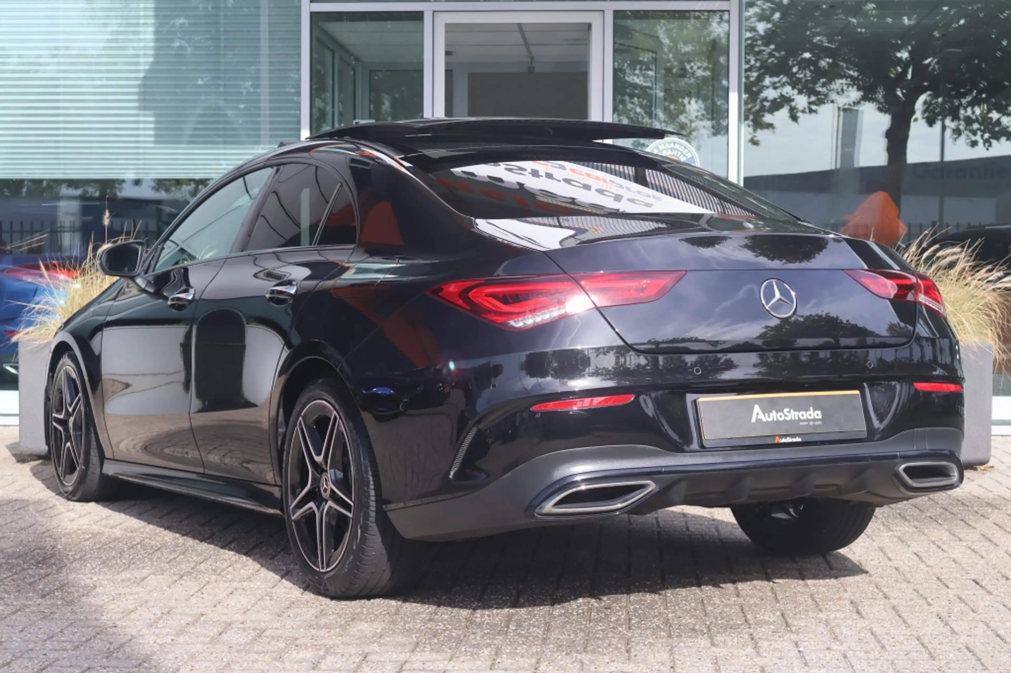 Mercedes-Benz CLA 180 Coupé AMG-Line 136pk | Memory | Multibeam | Keyles — photo 2