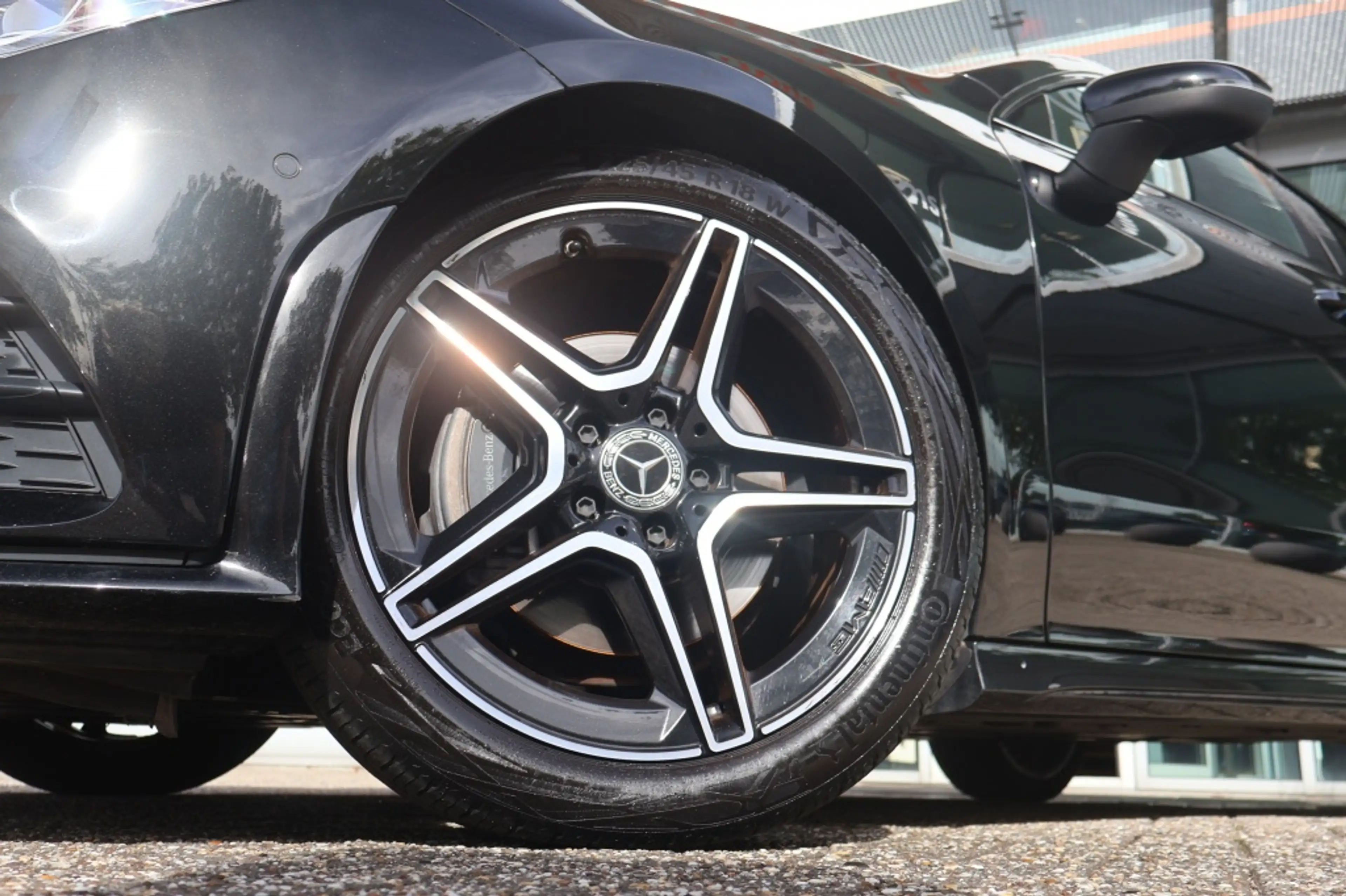 Mercedes-Benz CLA 180 Coupé AMG-Line 136pk | Memory | Multibeam | Keyles — photo 5