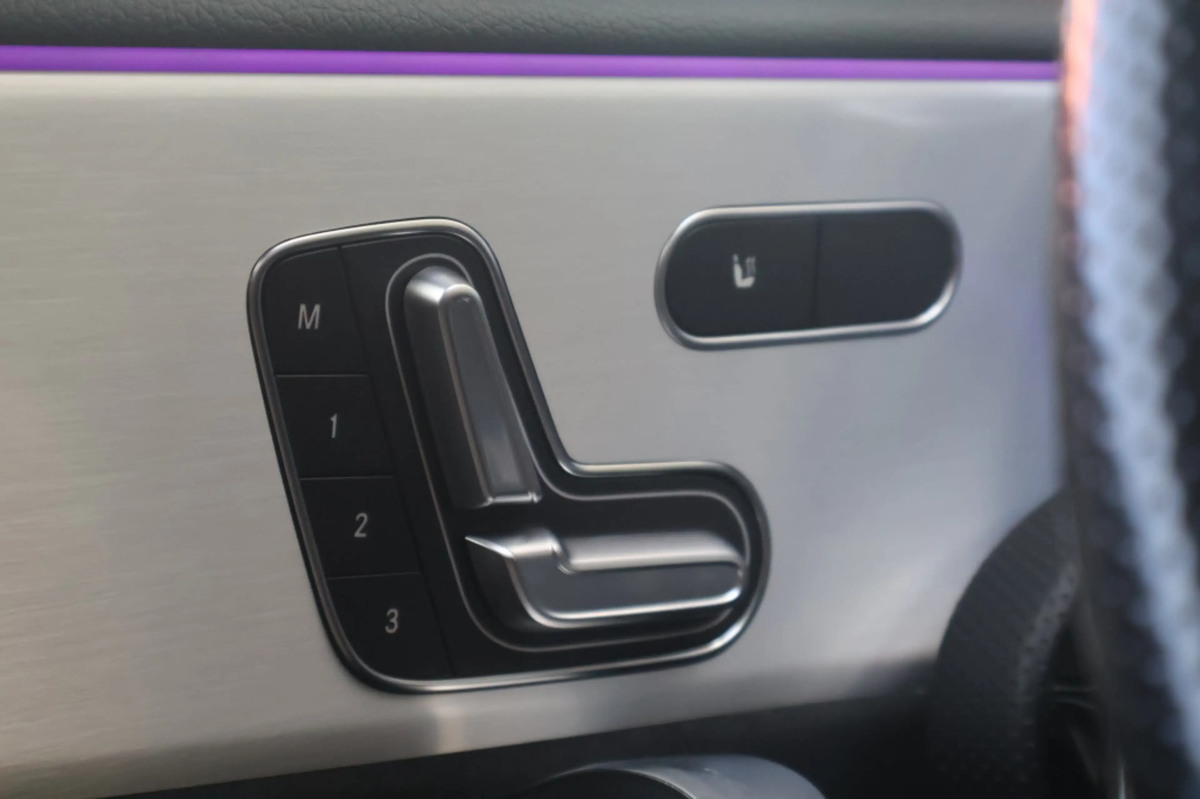 Mercedes-Benz CLA 180 Coupé AMG-Line 136pk | Memory | Multibeam | Keyles — photo 9