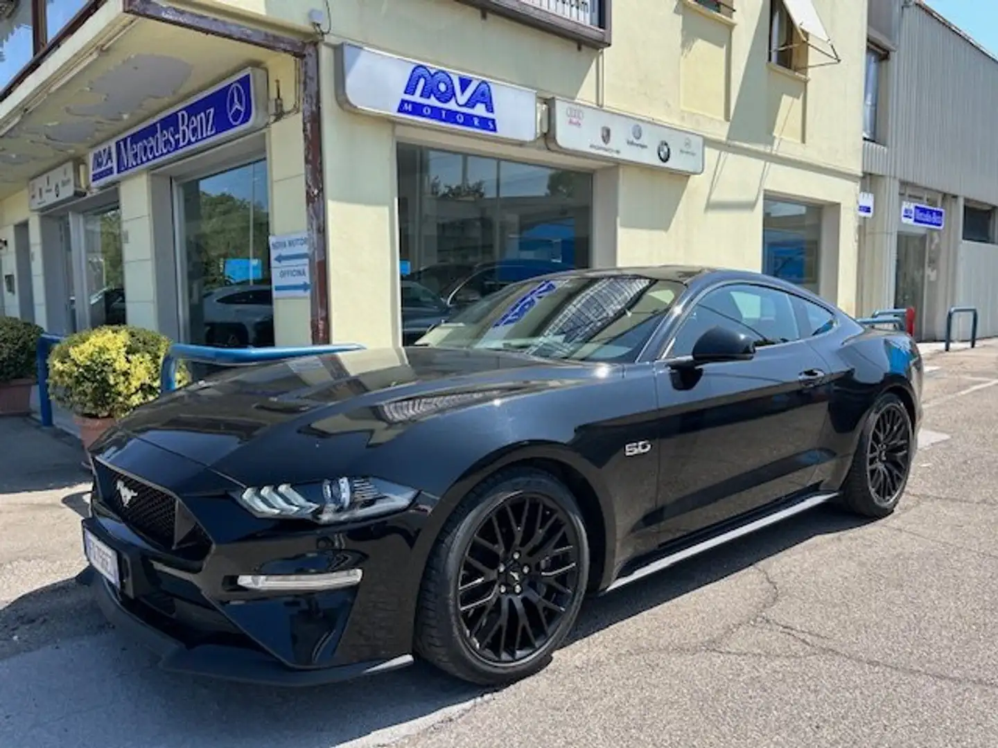 Ford Mustang Fastback Fastback 5.0 ti-vct V8 GT 450cv auto Nero - 1