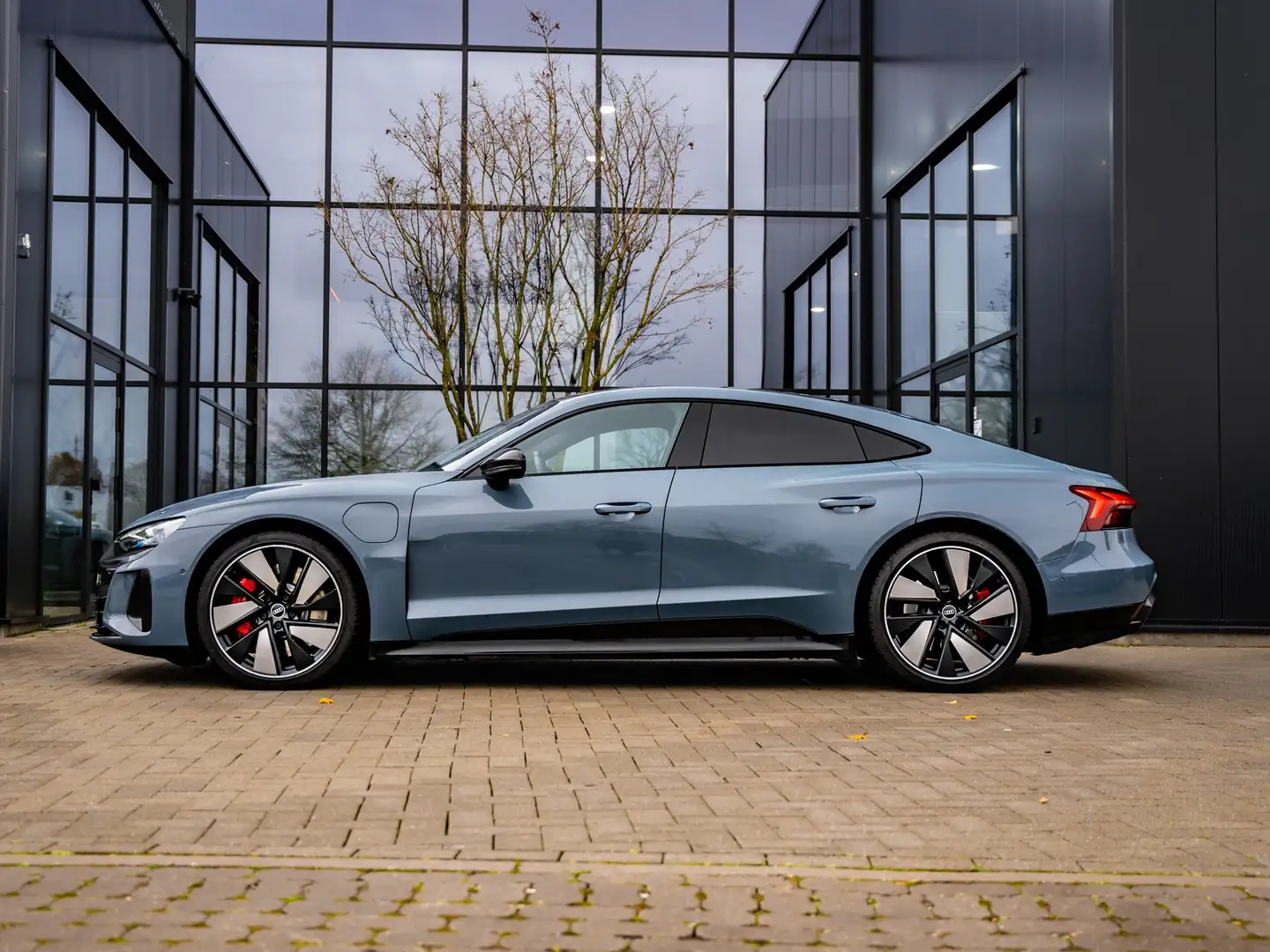 Audi RS e-tron GT quattro - Carbon pack - ACC - B&O - HUD Bleu - 2